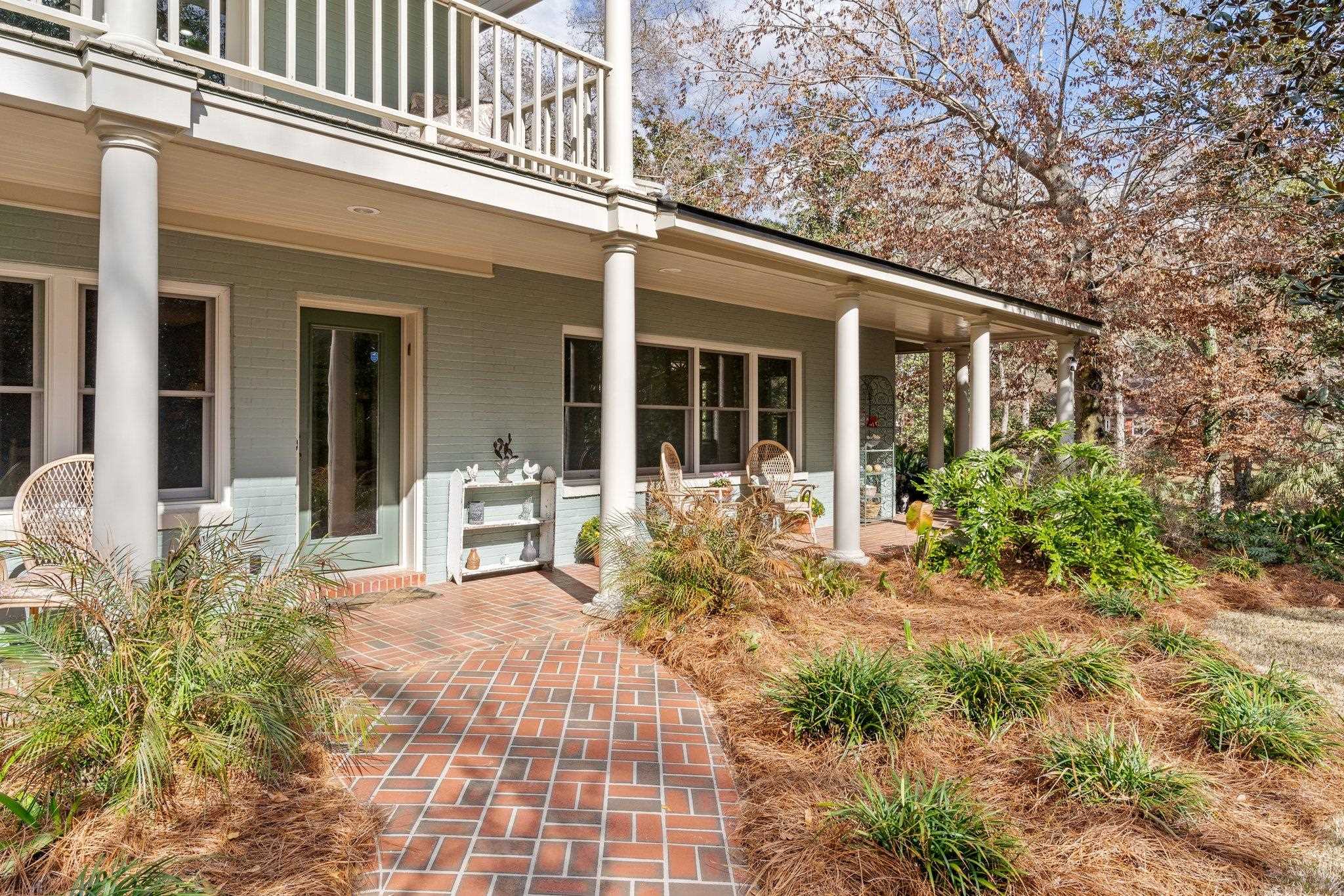 520 Middlebrooks Circle