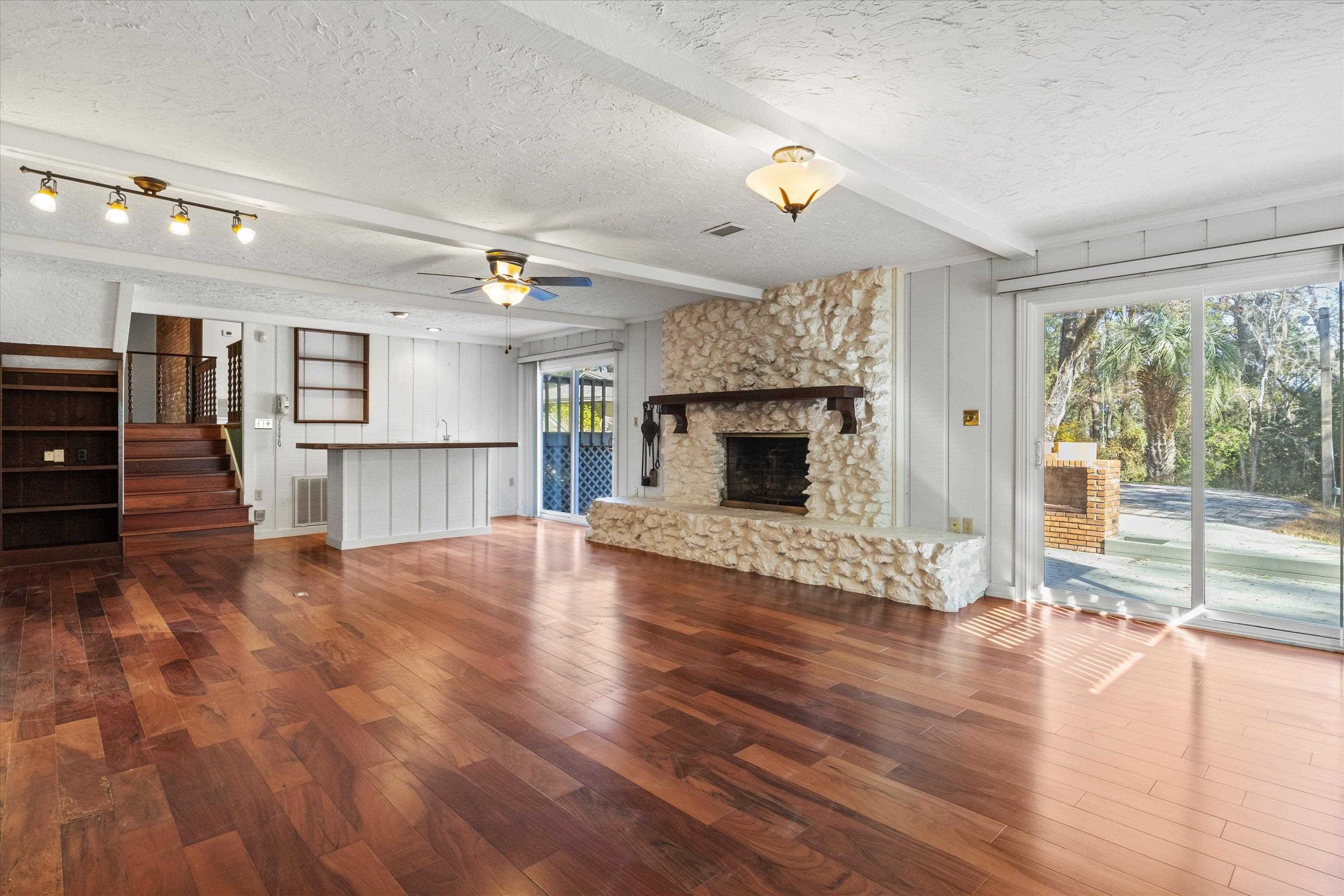 2036 Wildridge Drive