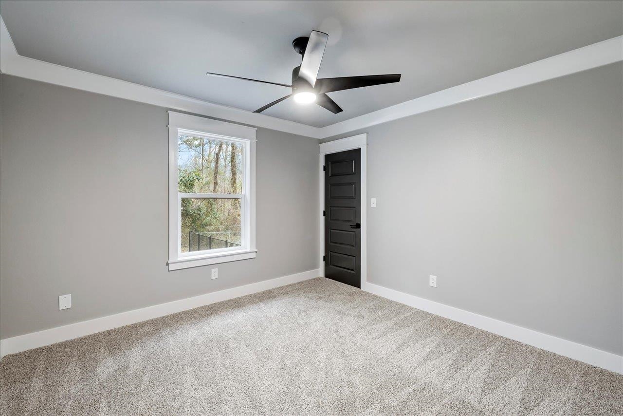 6757 Treasure Oaks Circle