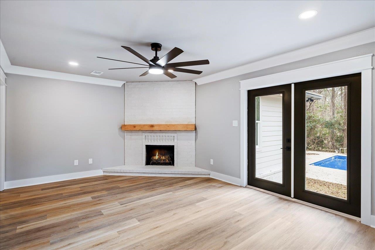 6757 Treasure Oaks Circle
