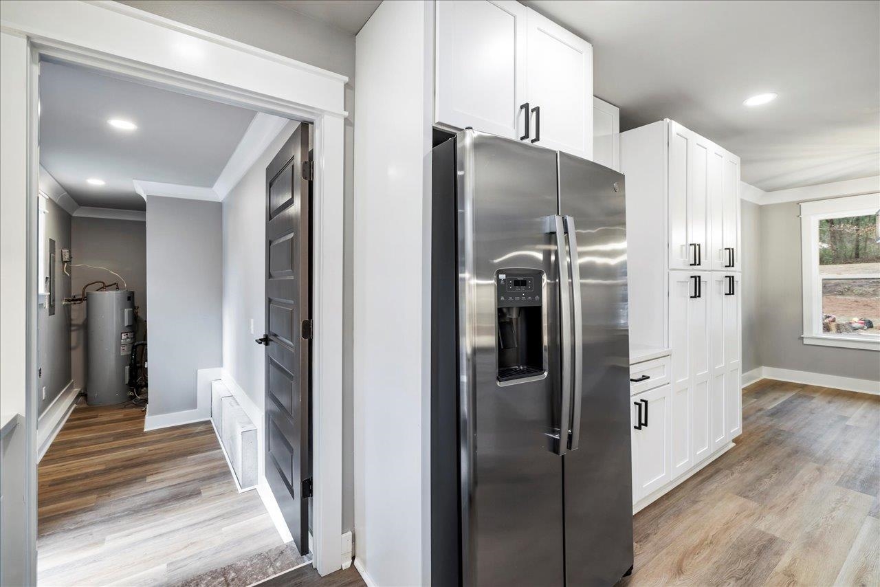 6757 Treasure Oaks Circle