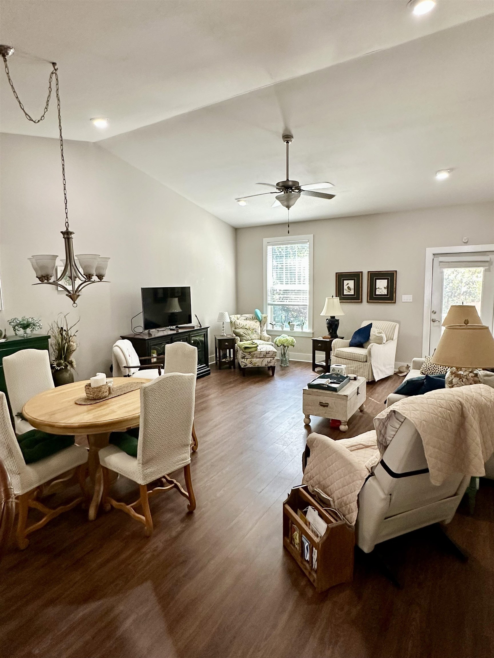 1589 Miccosukee Loop