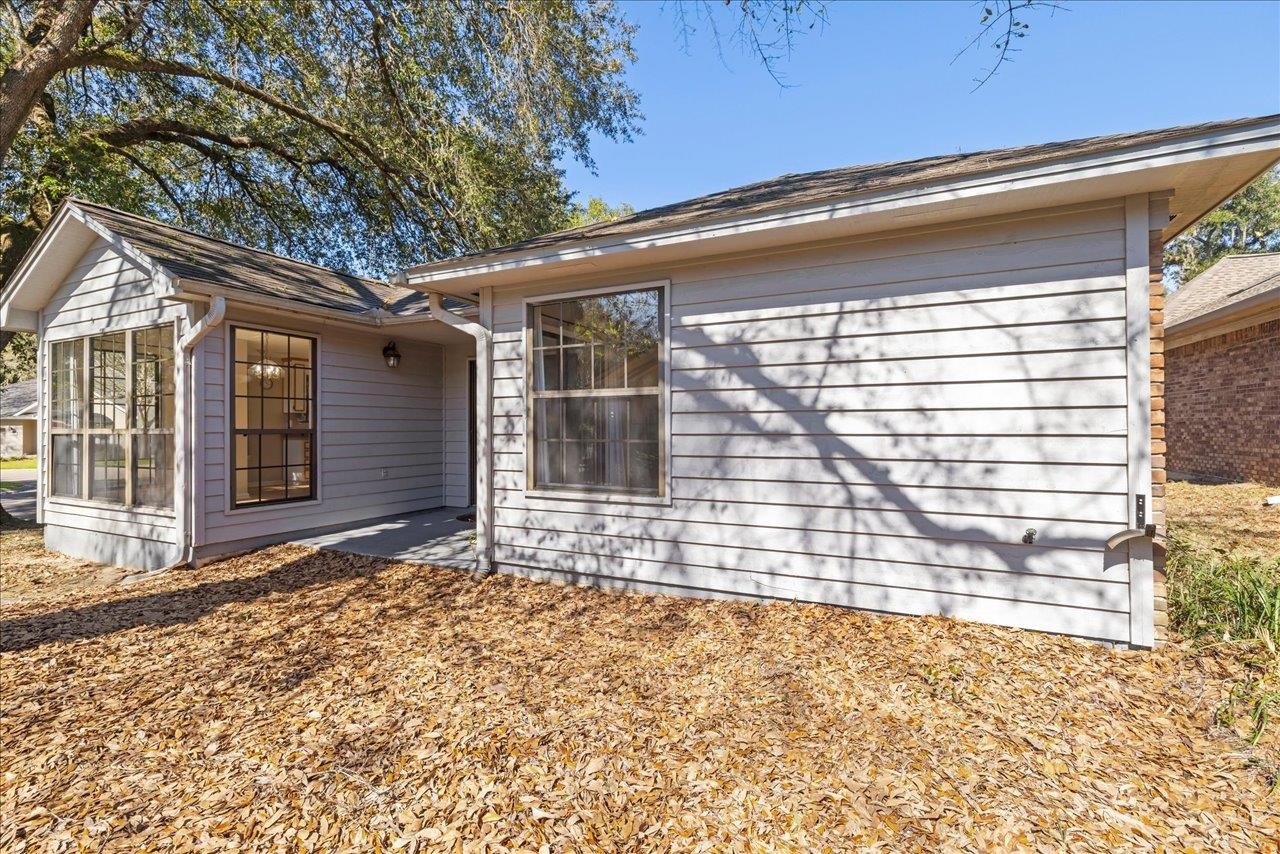 2605 SATINWOOD Circle