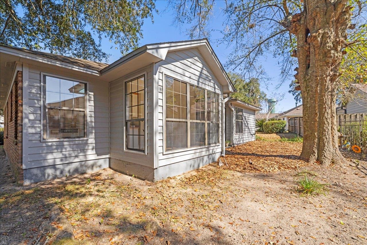 2605 SATINWOOD Circle