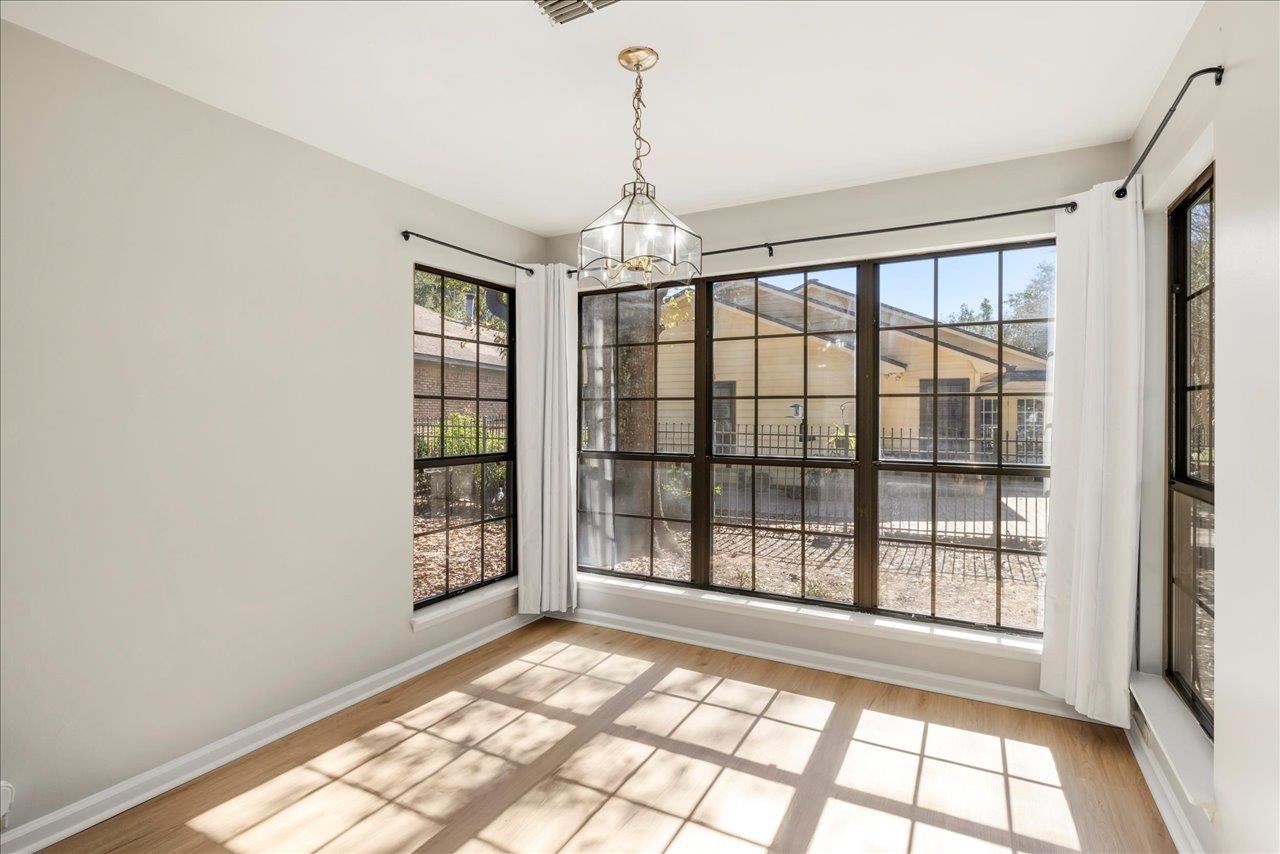 2605 SATINWOOD Circle