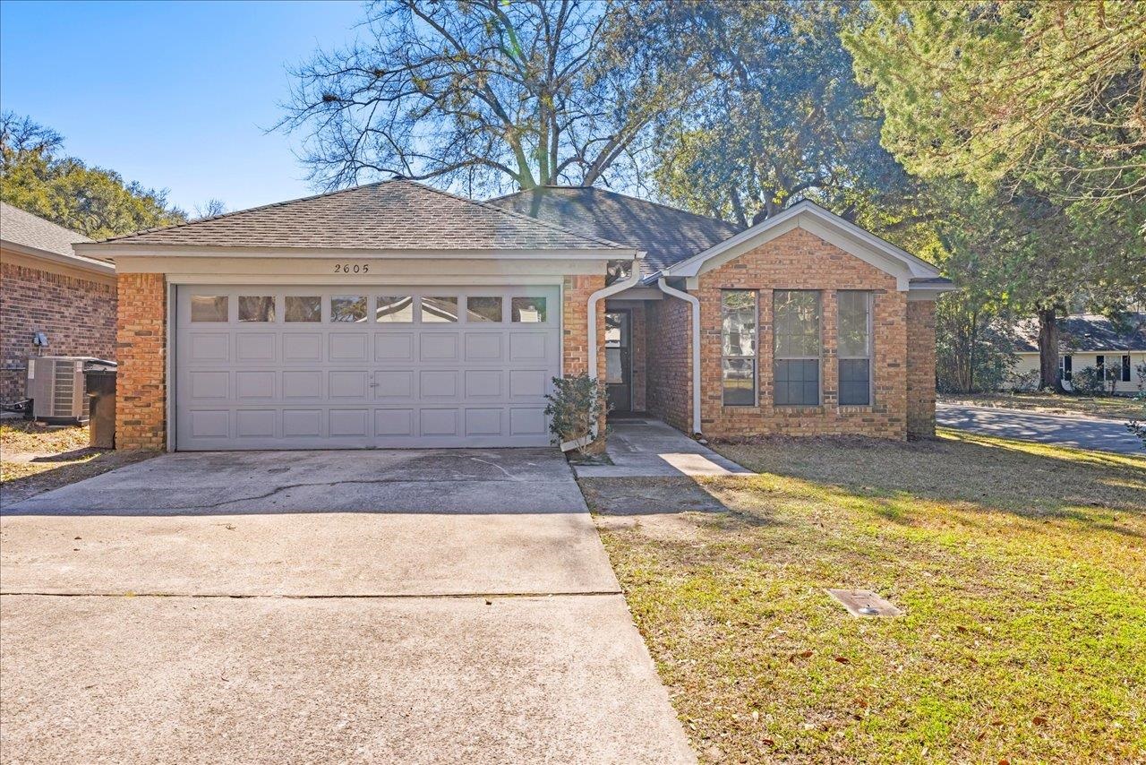 2605 SATINWOOD Circle