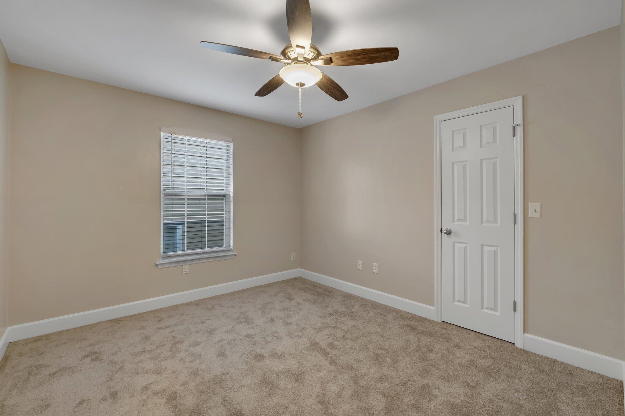 2552 Centerville Court Unit: 9