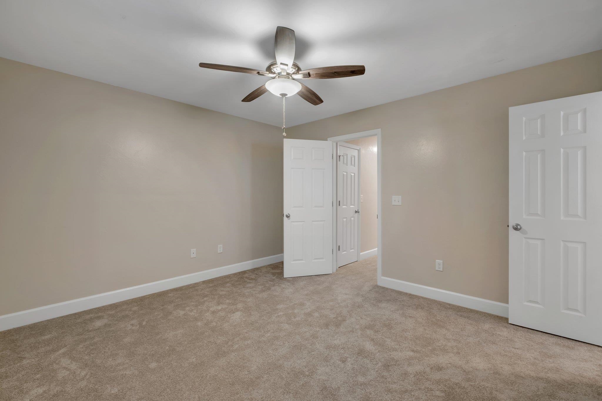 2552 Centerville Court Unit: 9