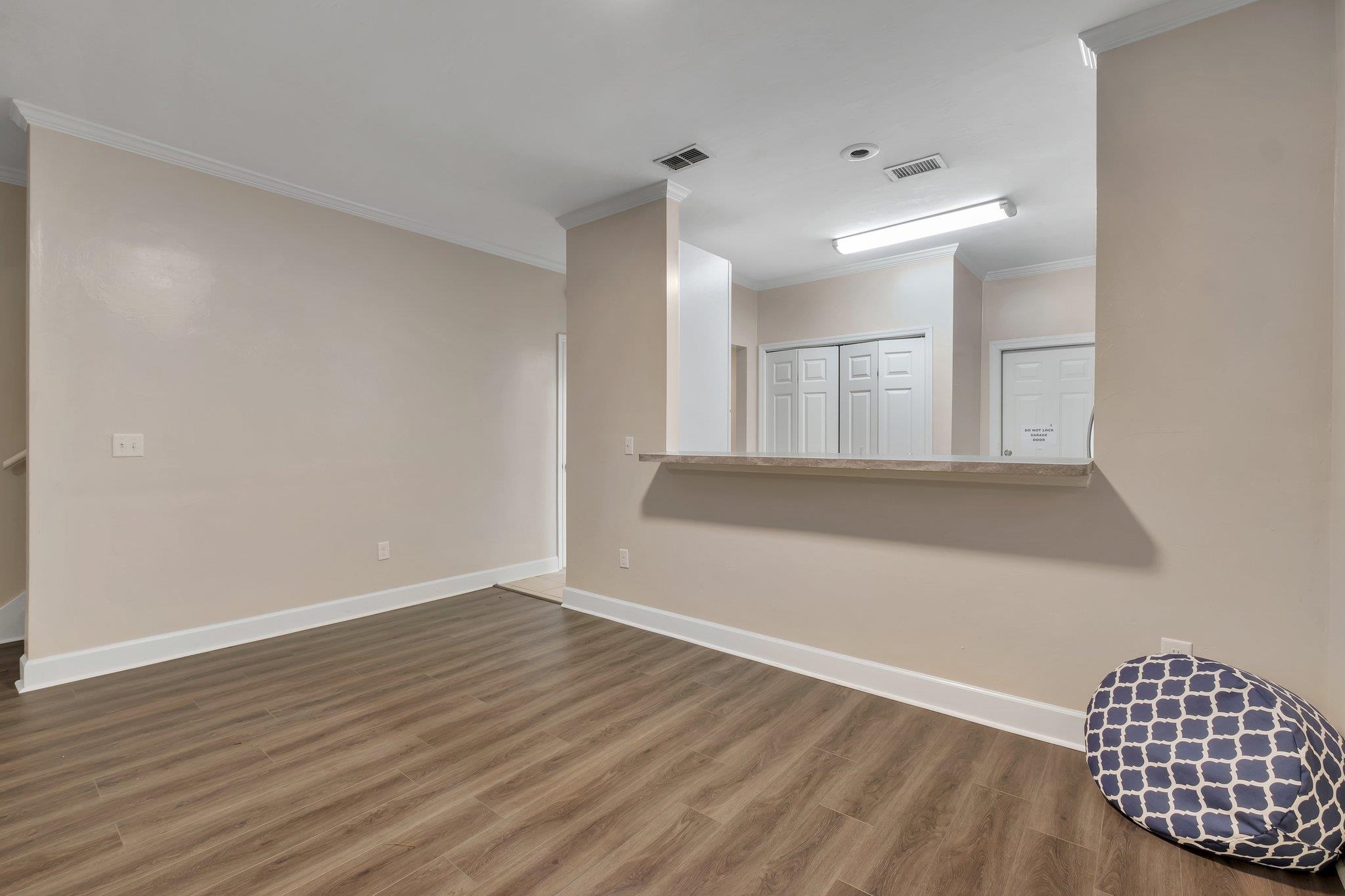 2552 Centerville Court Unit: 9