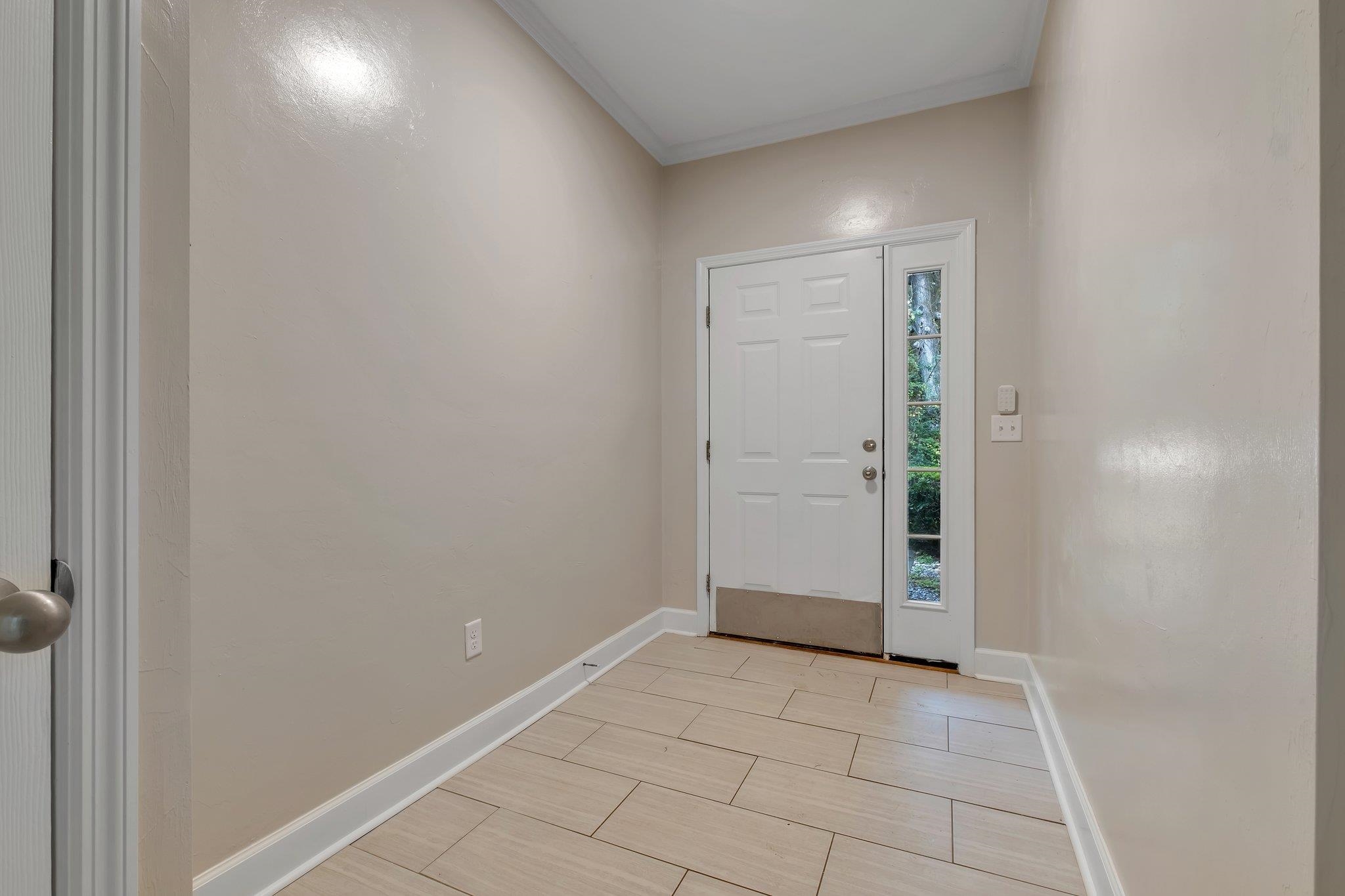 2552 Centerville Court Unit: 9