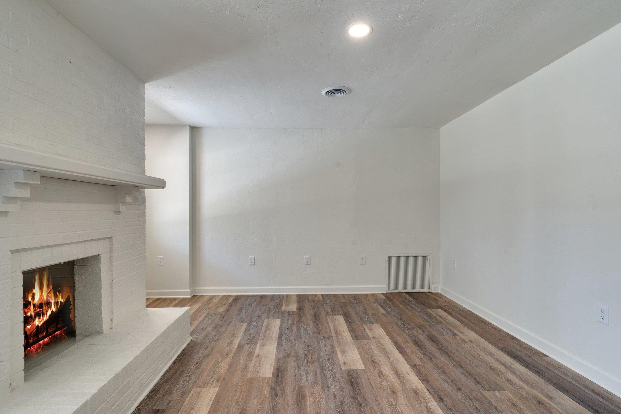 1395 Jeffrey Road