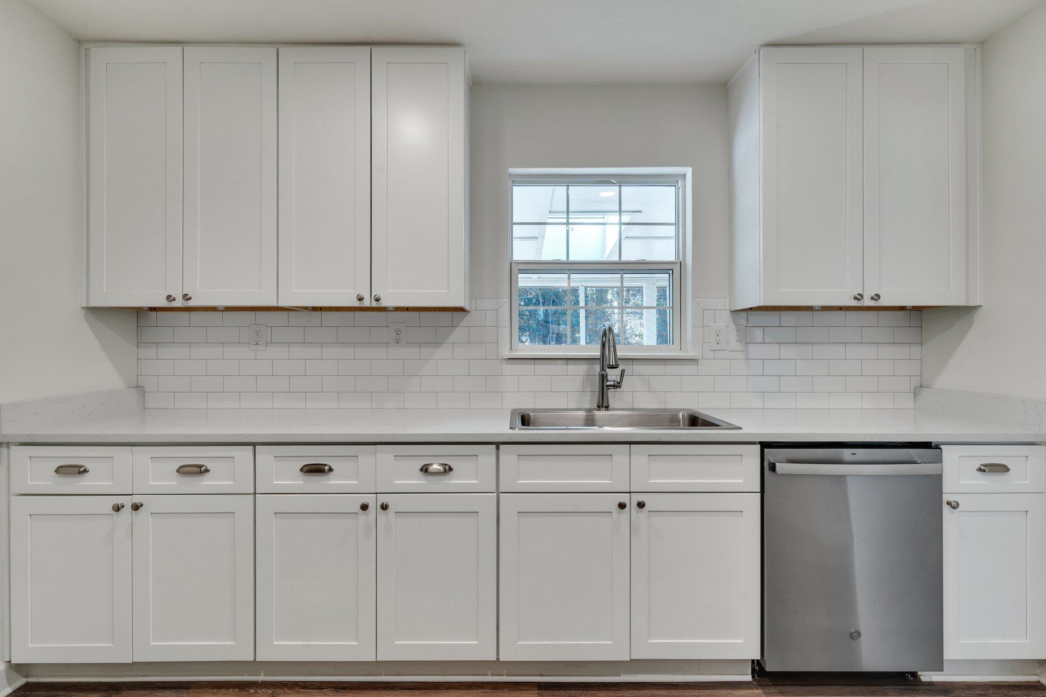1395 Jeffrey Road