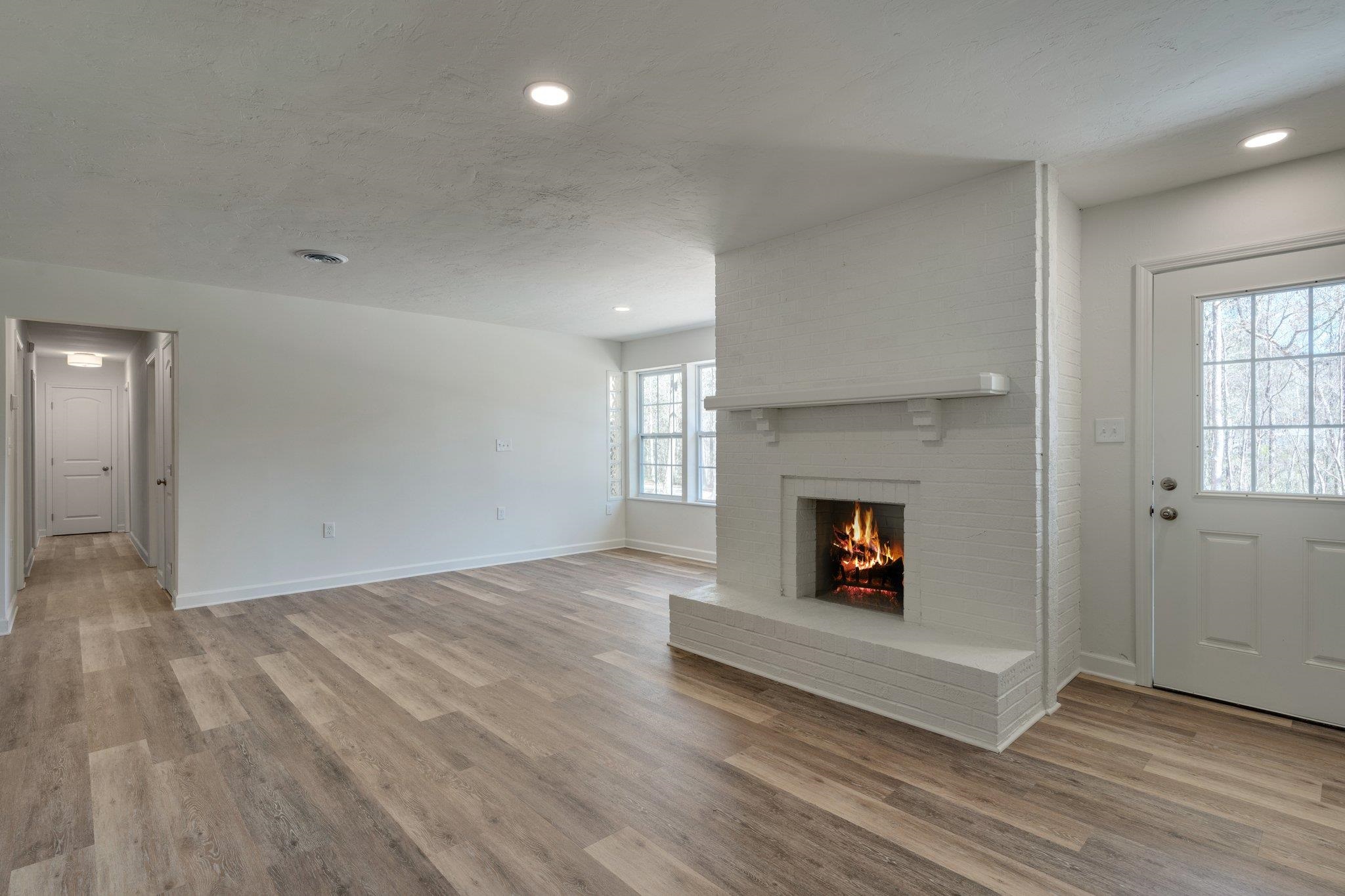 1395 Jeffrey Road