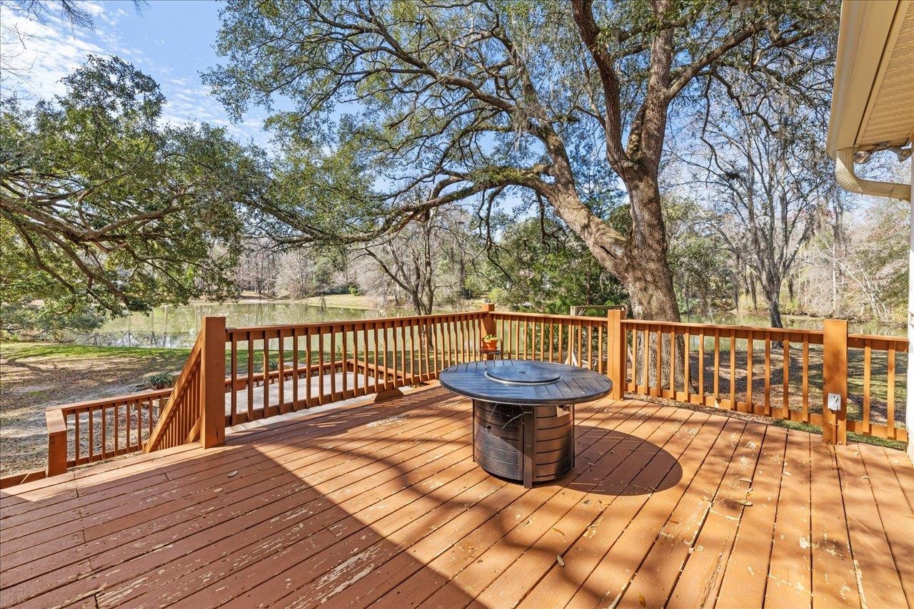2575 YARMOUTH Lane