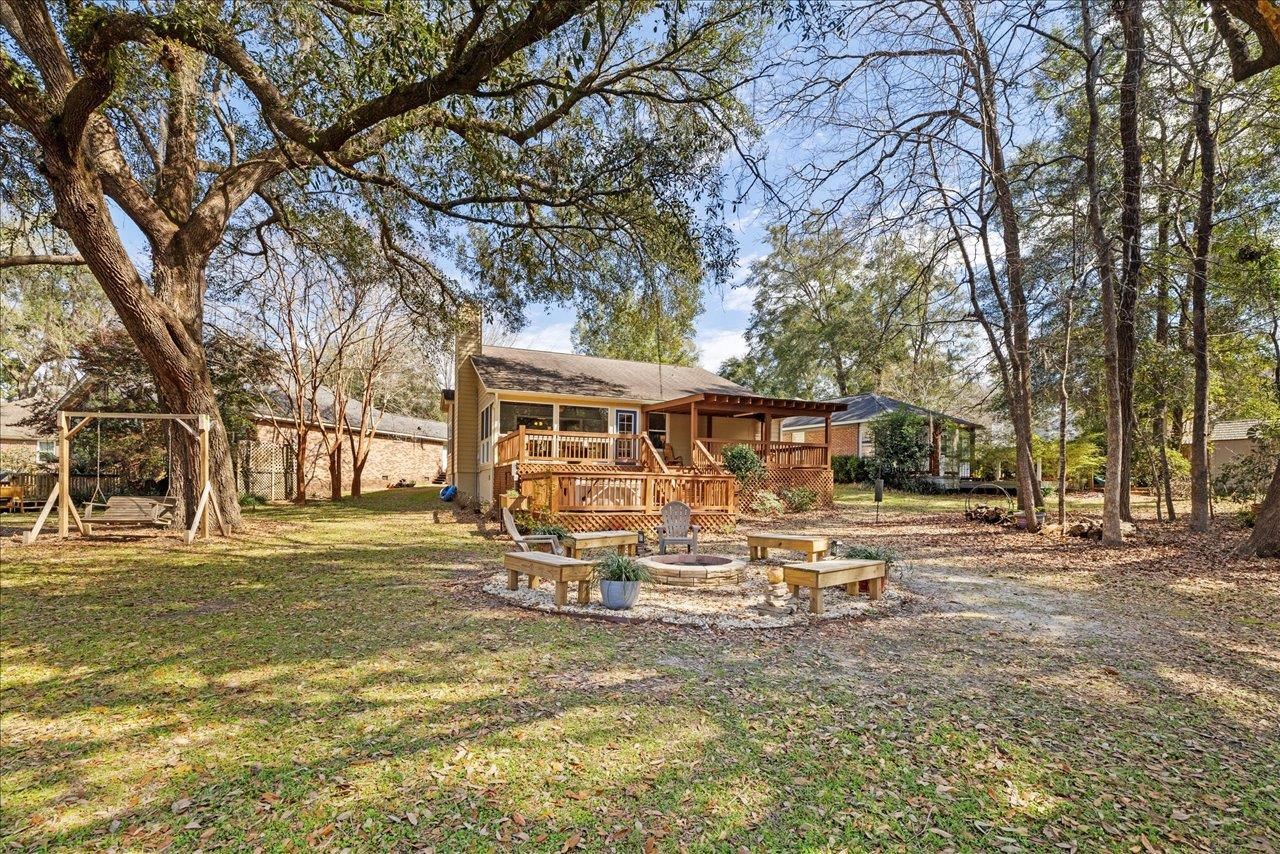2575 YARMOUTH Lane