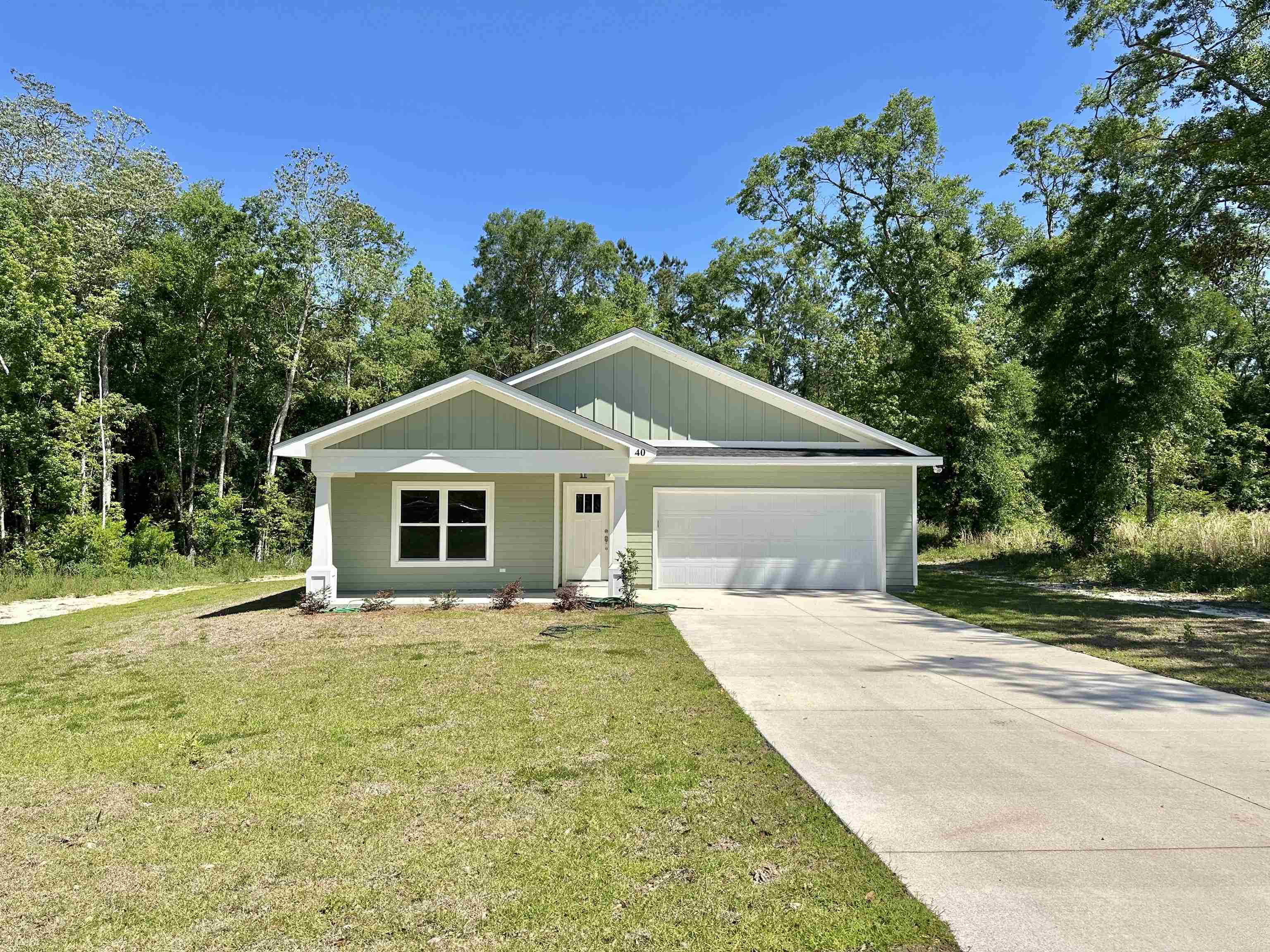 10 Spruce Circle