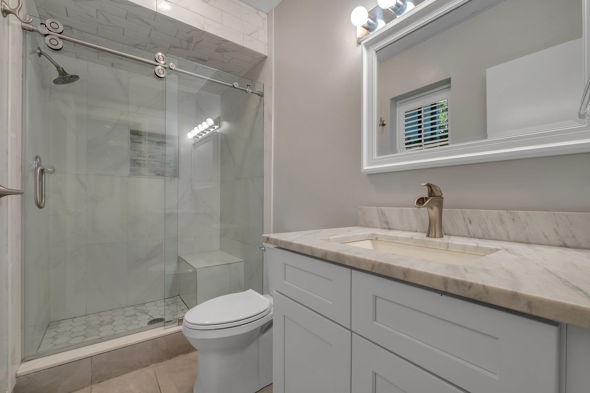 6096 Miller Landing Cove
