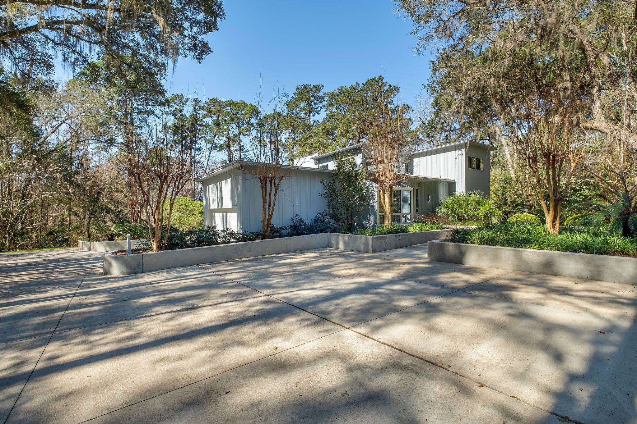 6096 Miller Landing Cove