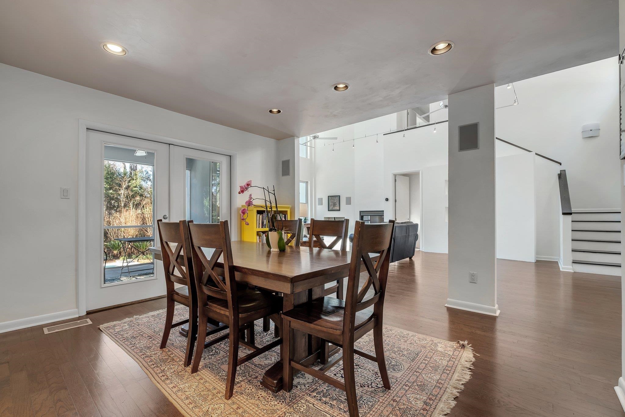 6096 Miller Landing Cove