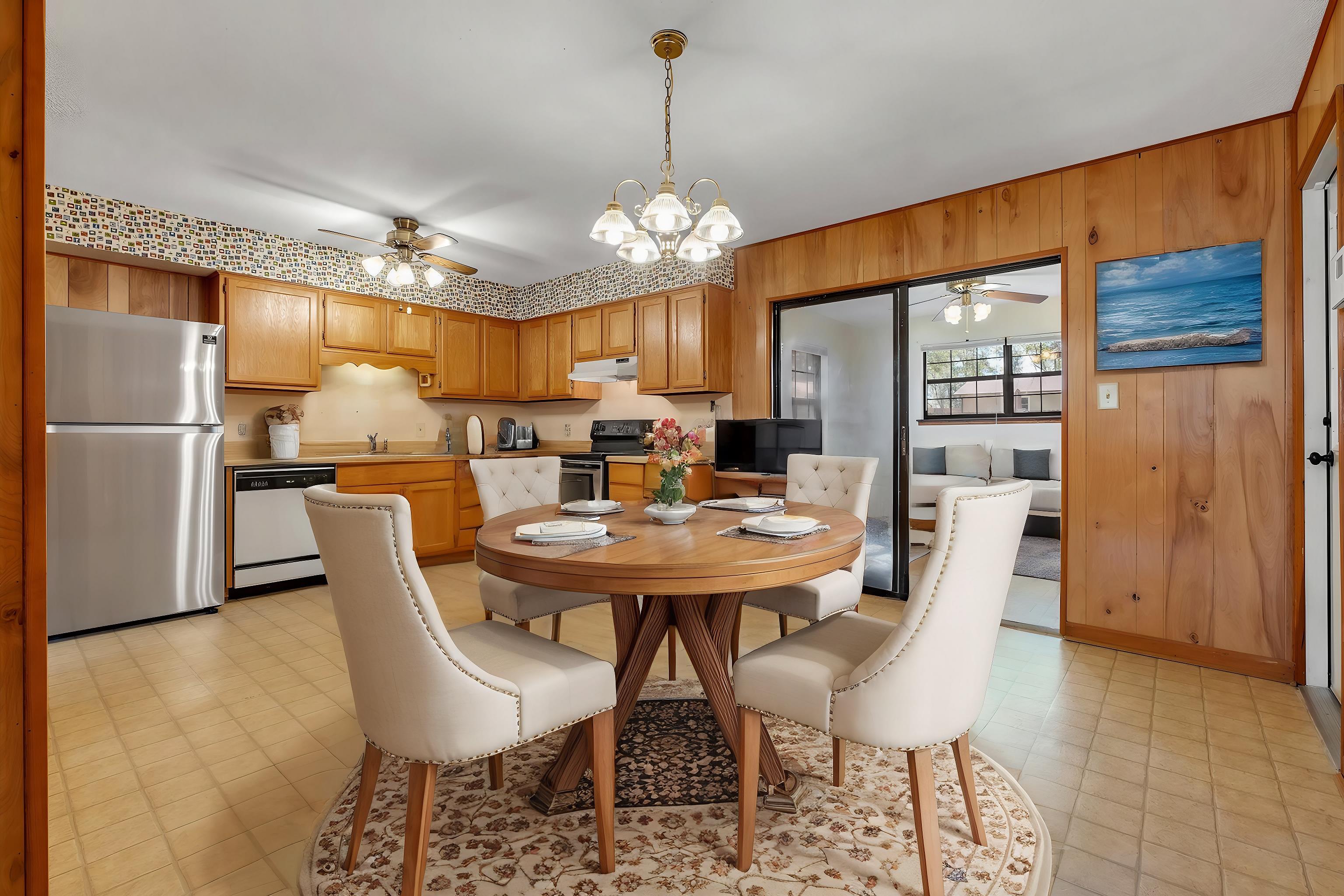 6124 Tall Pine Drive