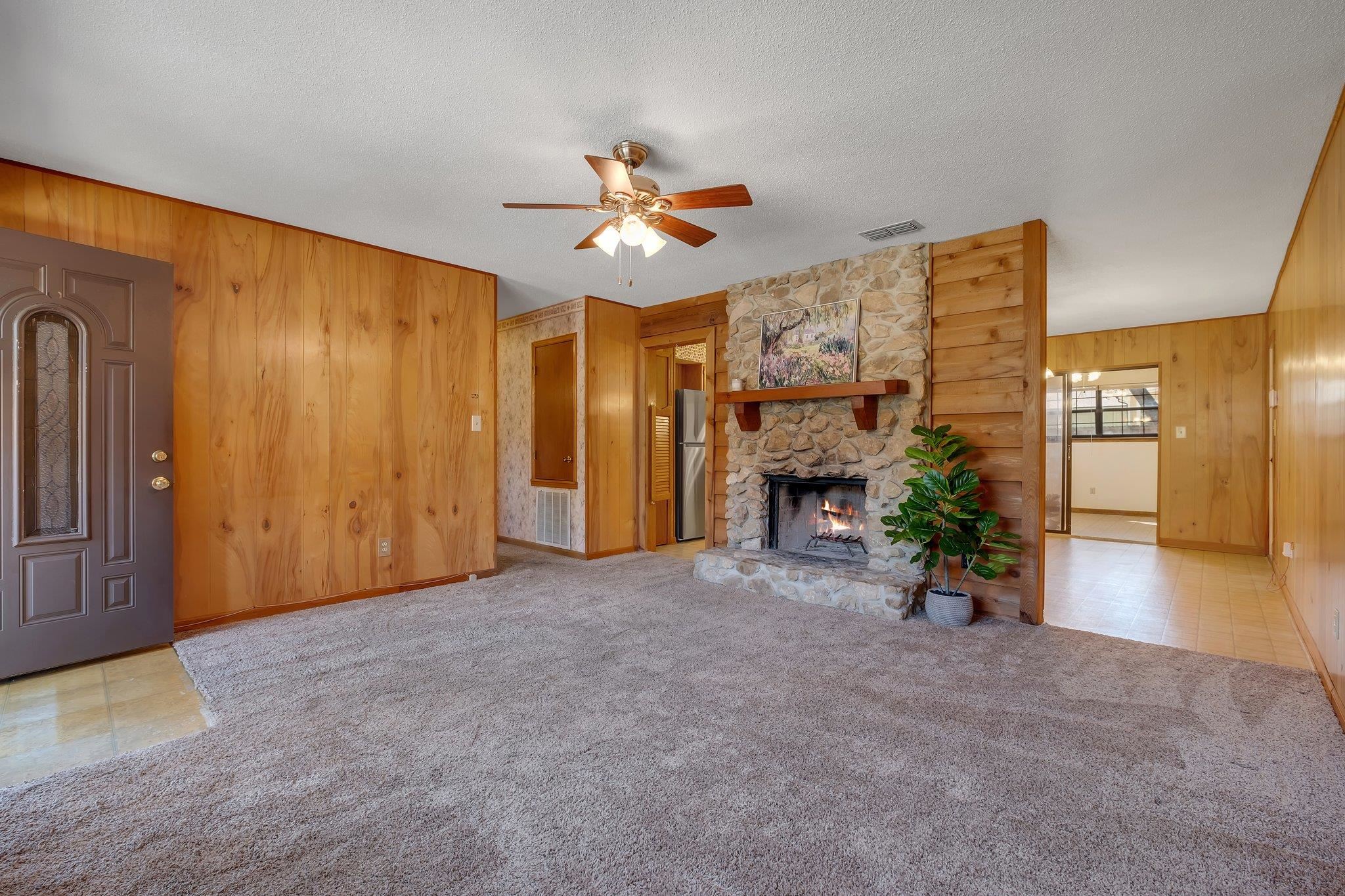 6124 Tall Pine Drive