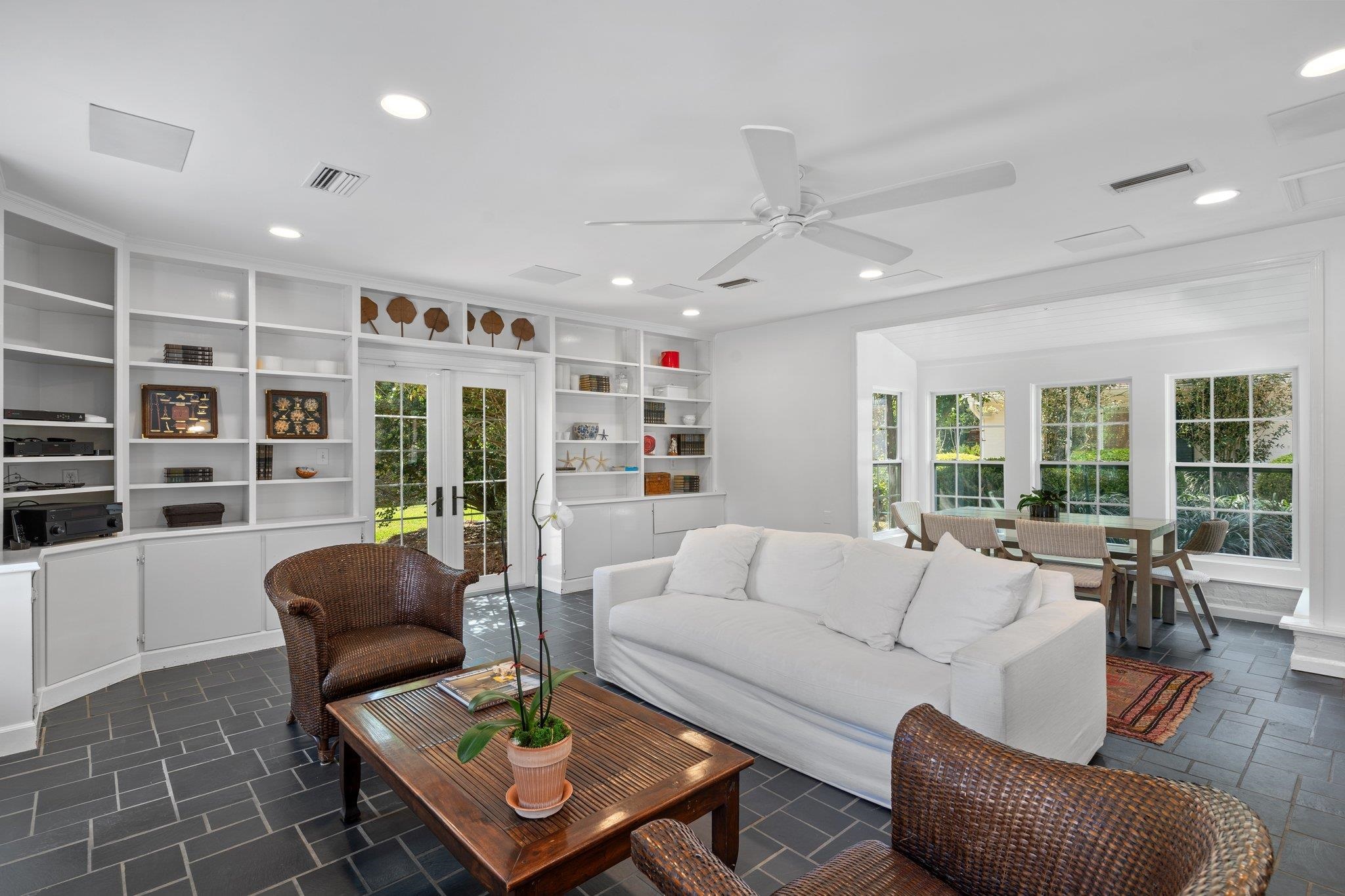 409 South Ride Road