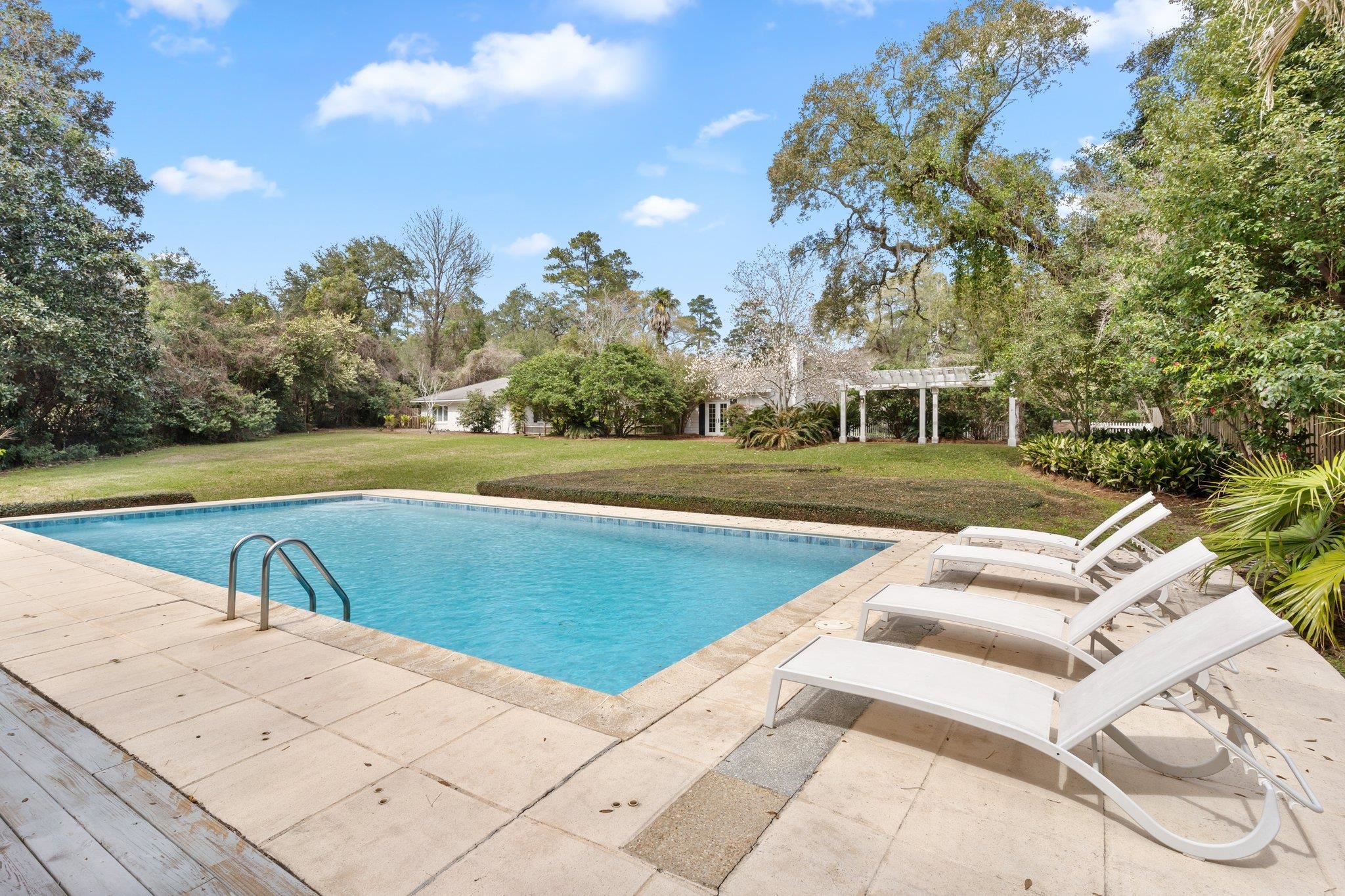 409 South Ride Road