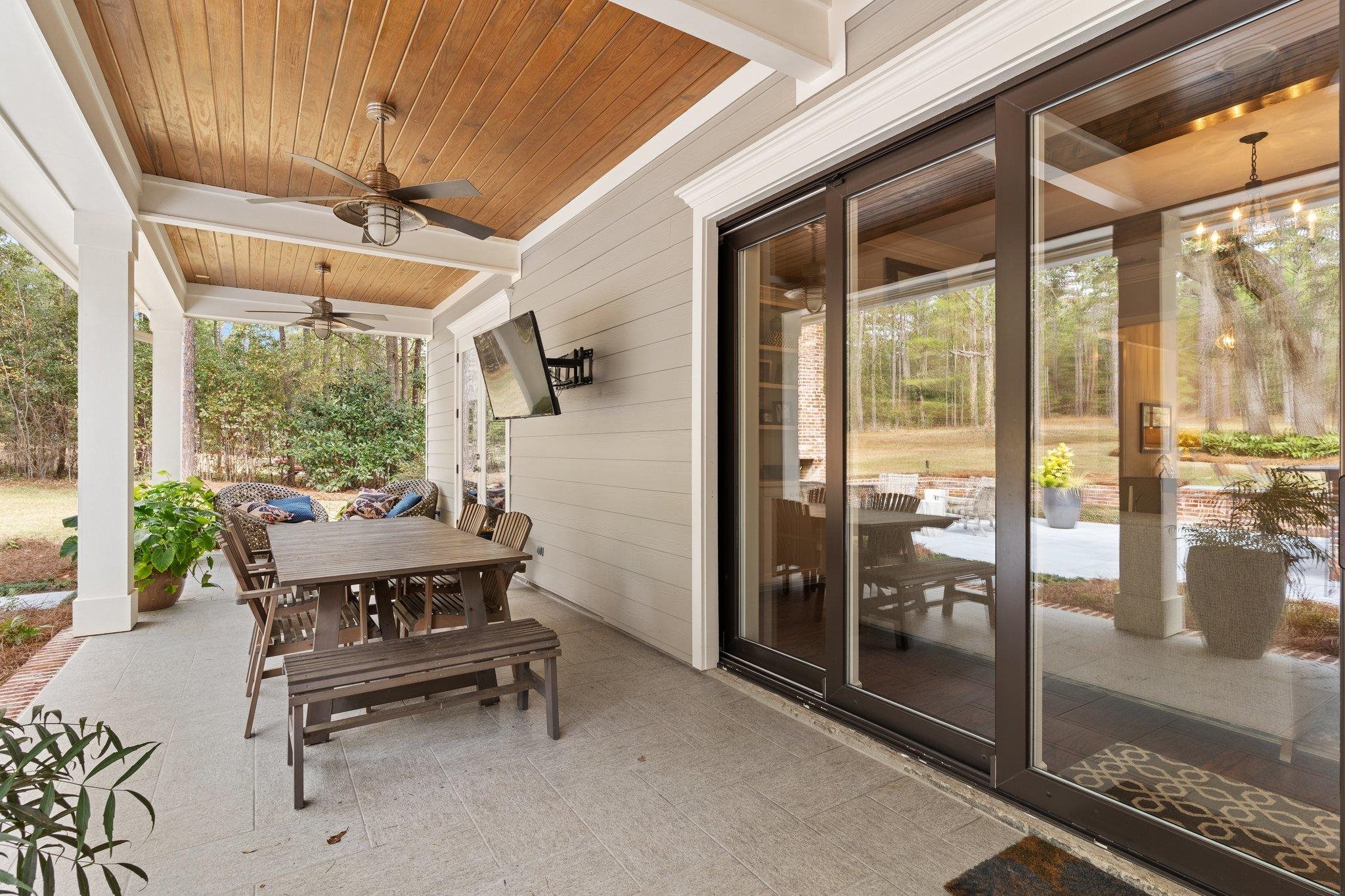 6319 Bird Dog Point