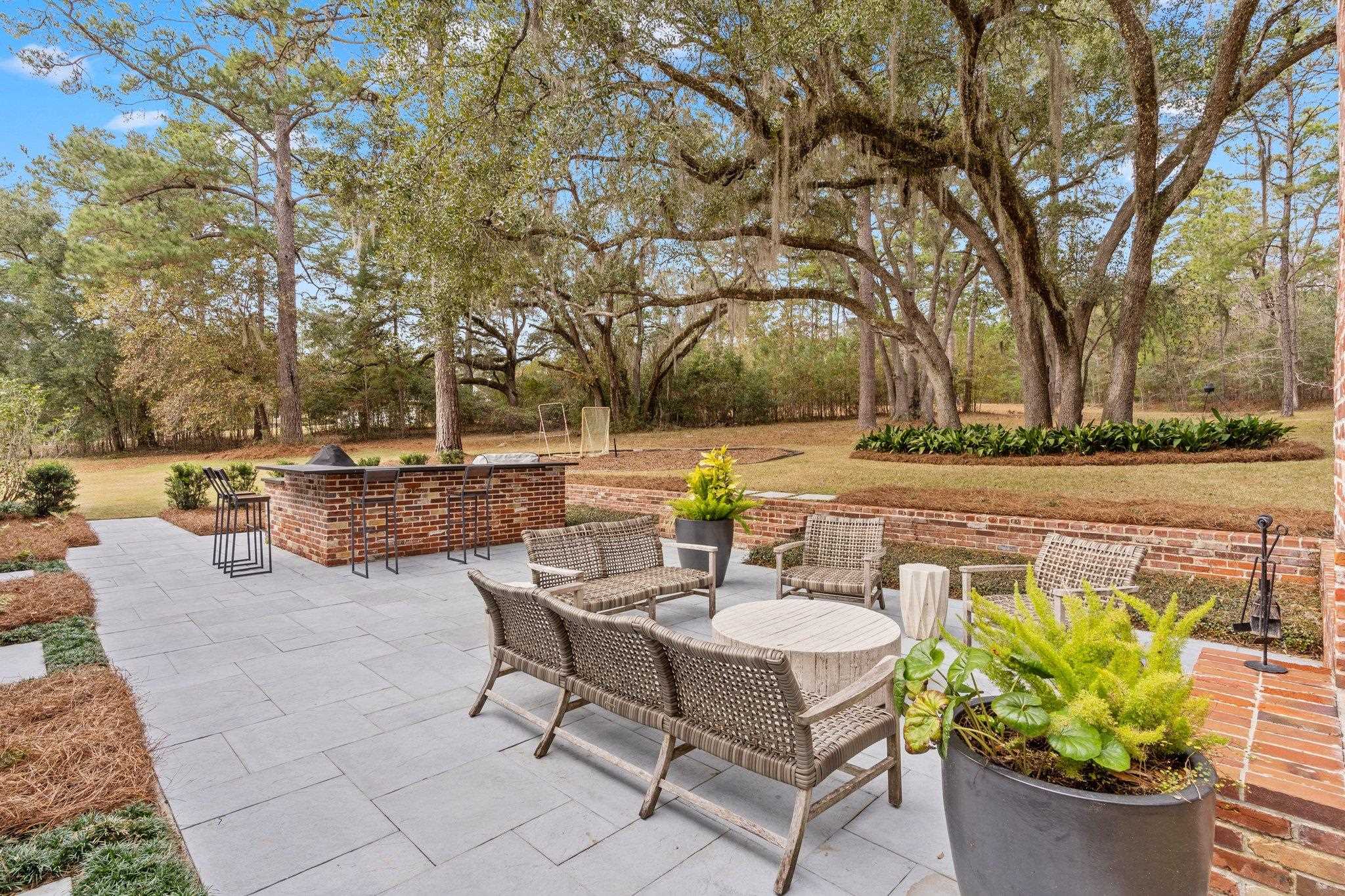 6319 Bird Dog Point