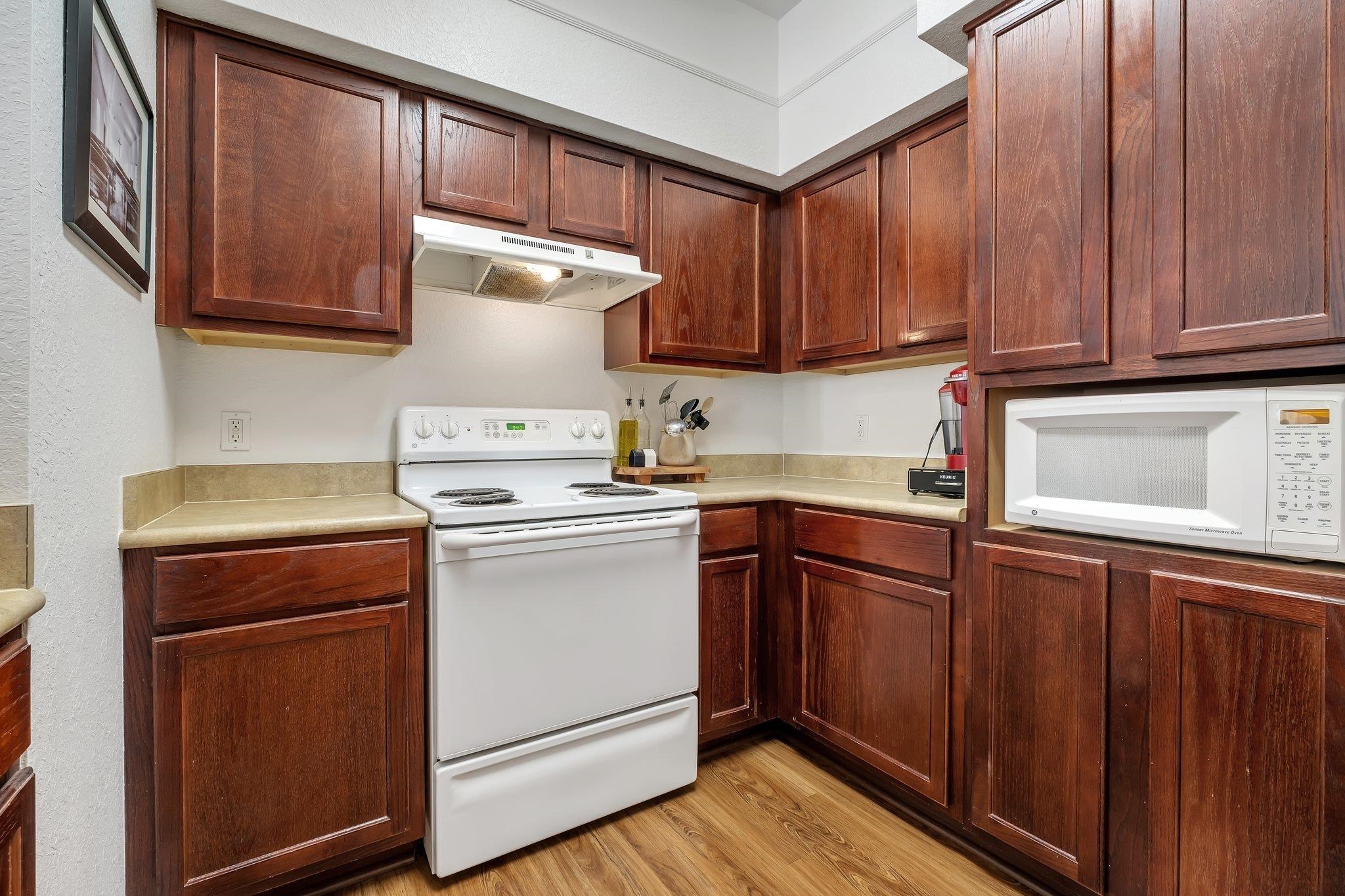 2801 Chancellorsville Drive Unit: 514