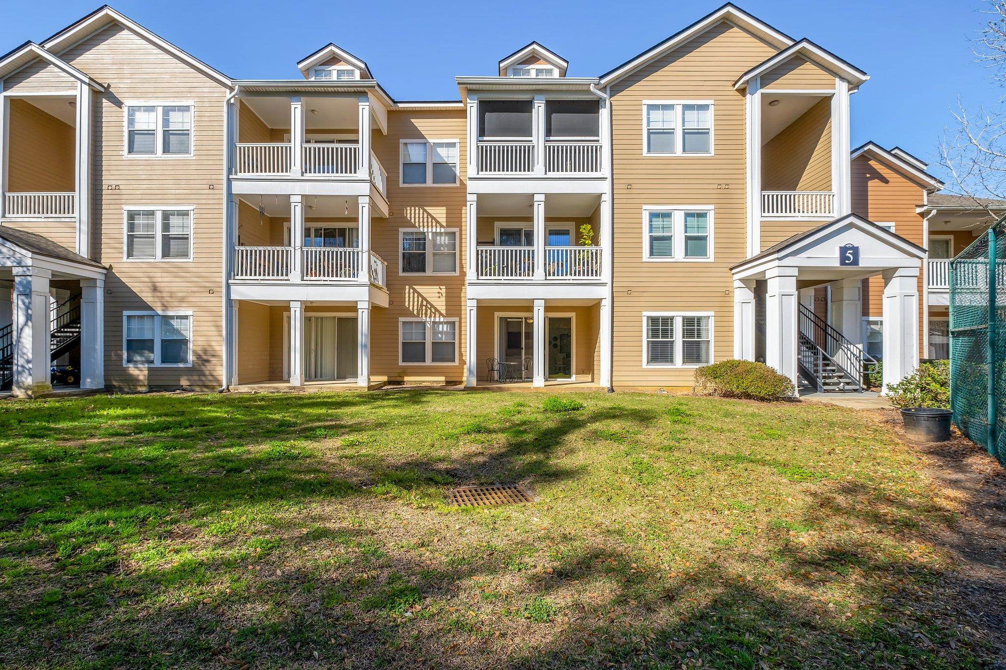 2801 Chancellorsville Drive Unit: 514