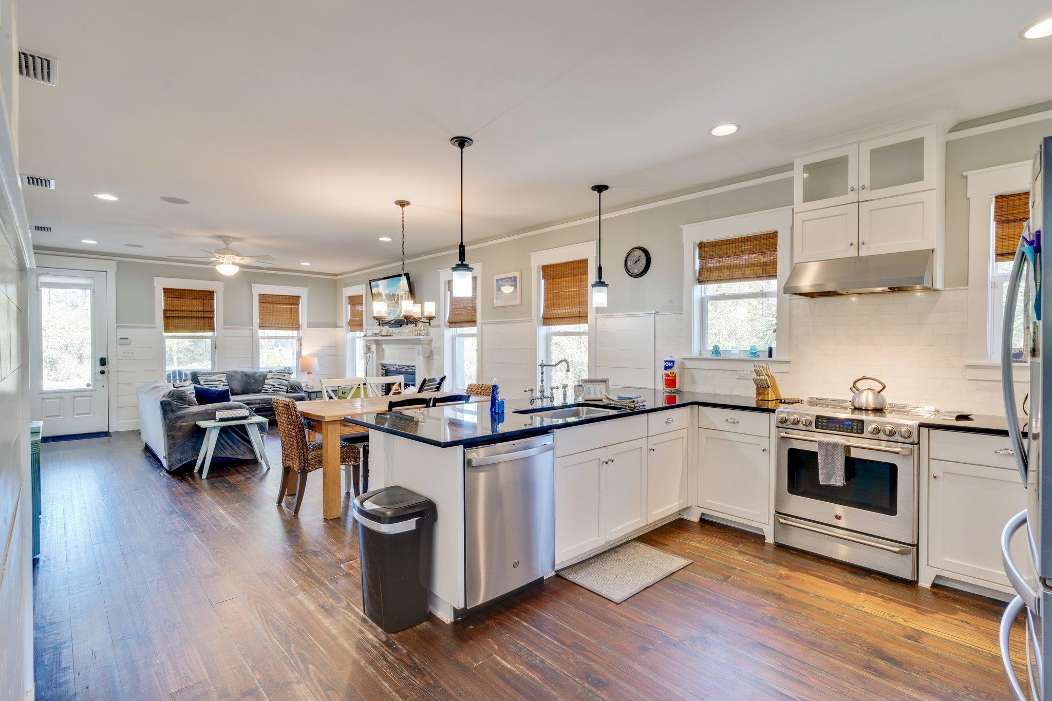 3476 Firefly Circle
