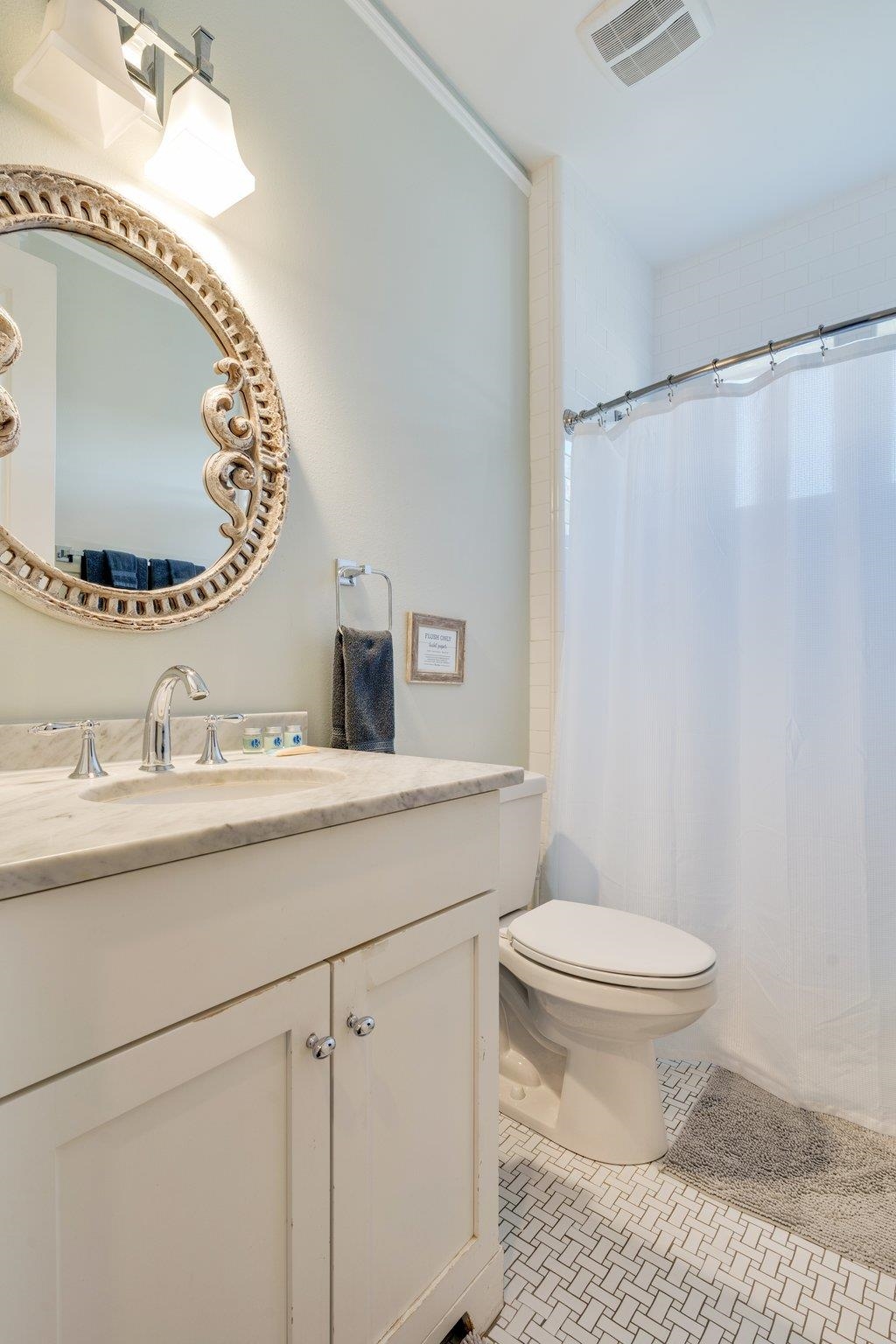 3476 Firefly Circle