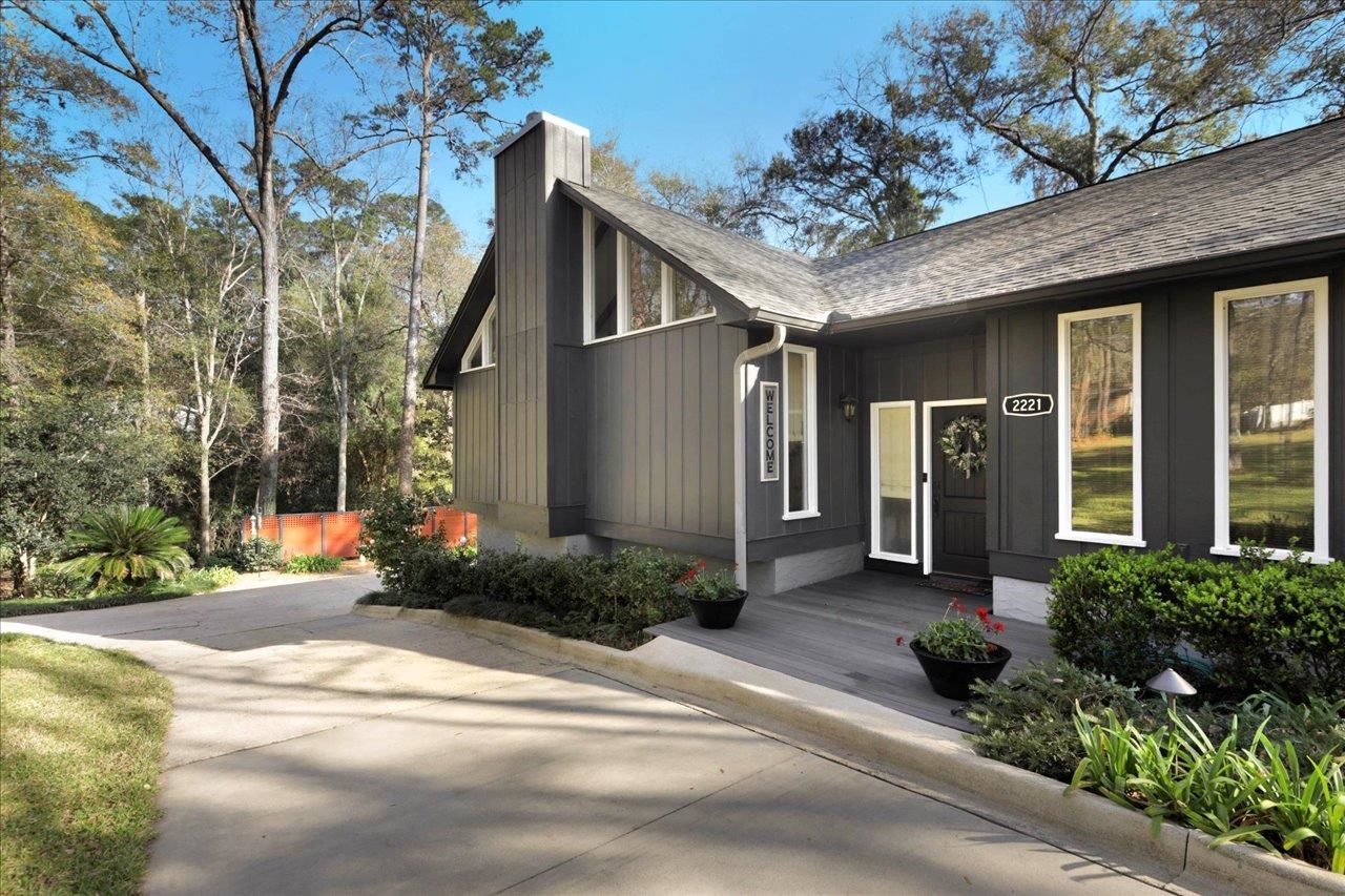 2221 Limerick Drive