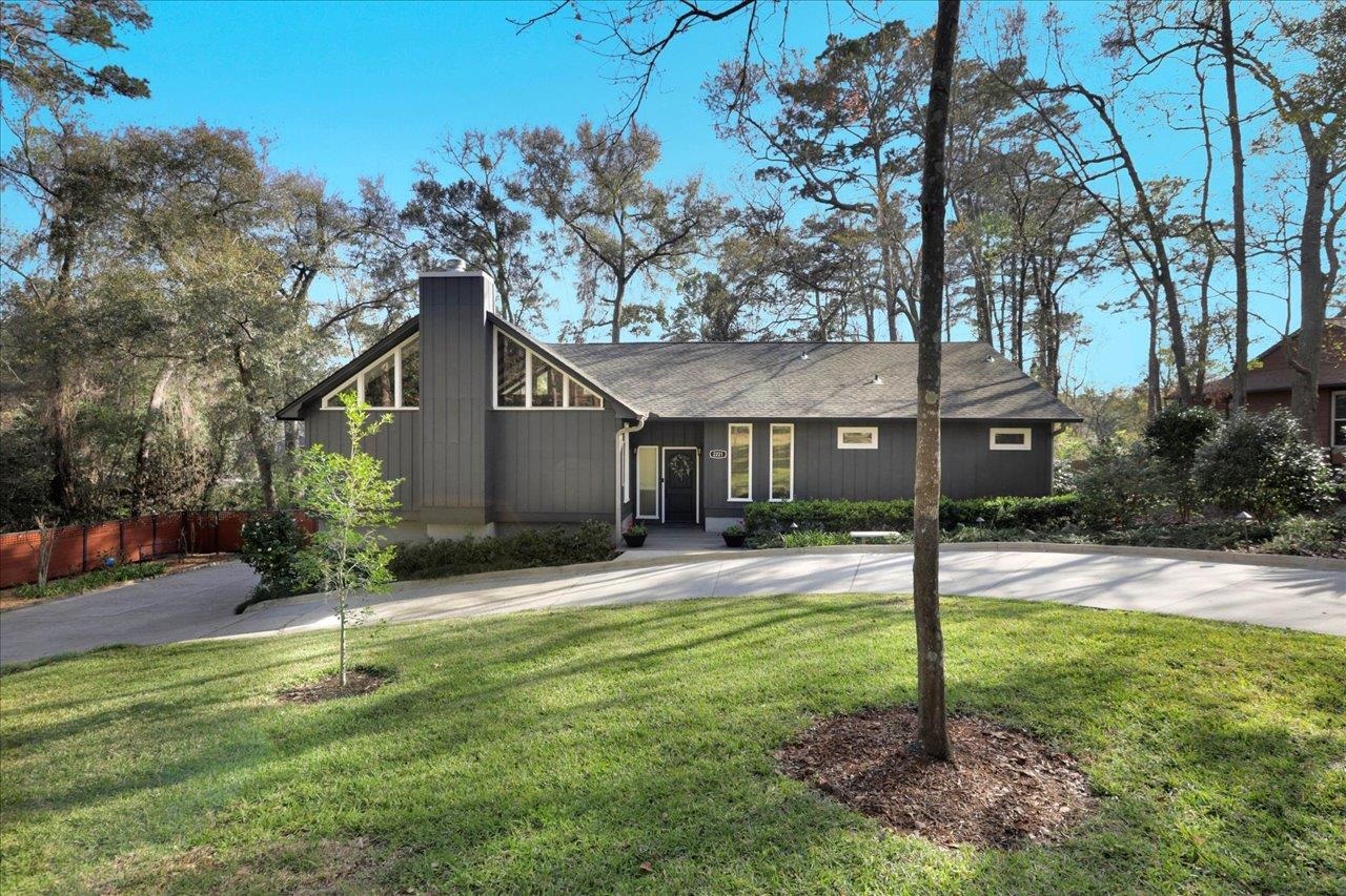 2221 Limerick Drive