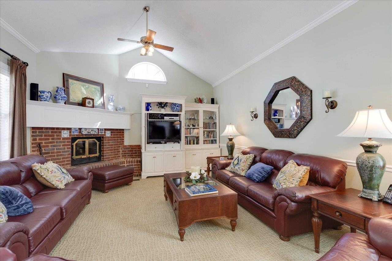 3313 Dartmoor Drive