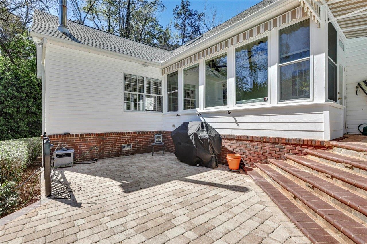3313 Dartmoor Drive