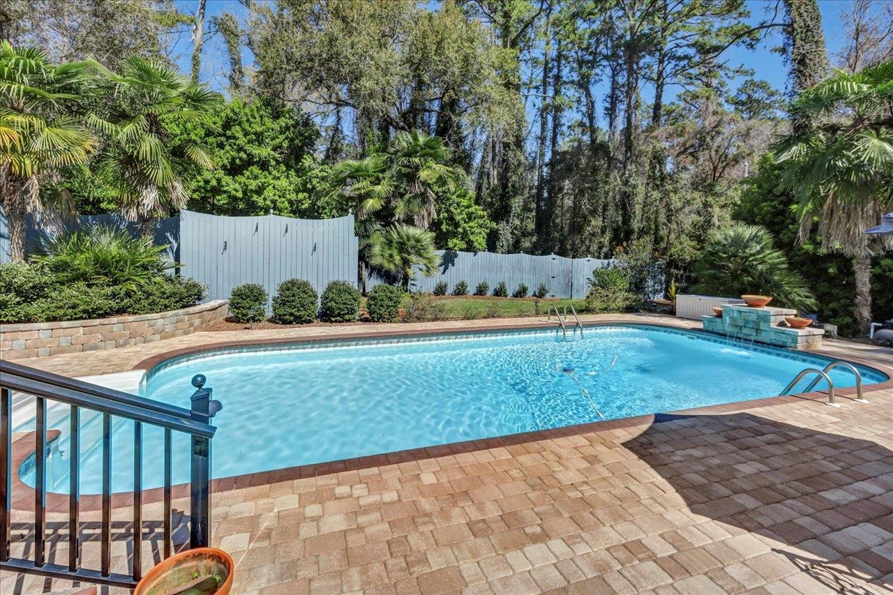 3313 Dartmoor Drive