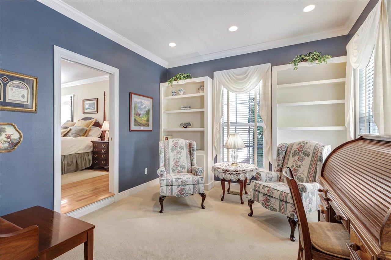 3313 Dartmoor Drive