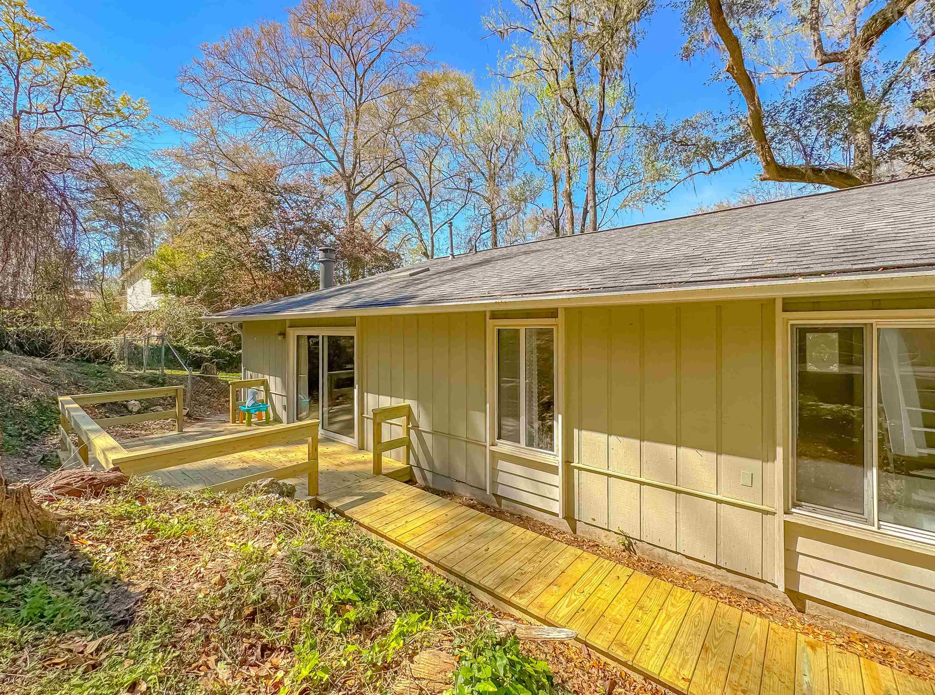 4051 Roscrea Drive