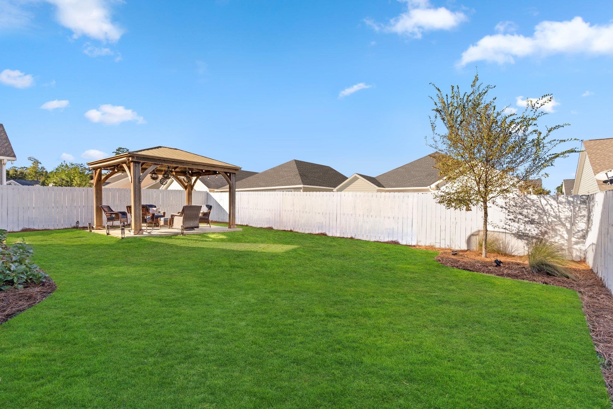 5083 Bird Nest Trail