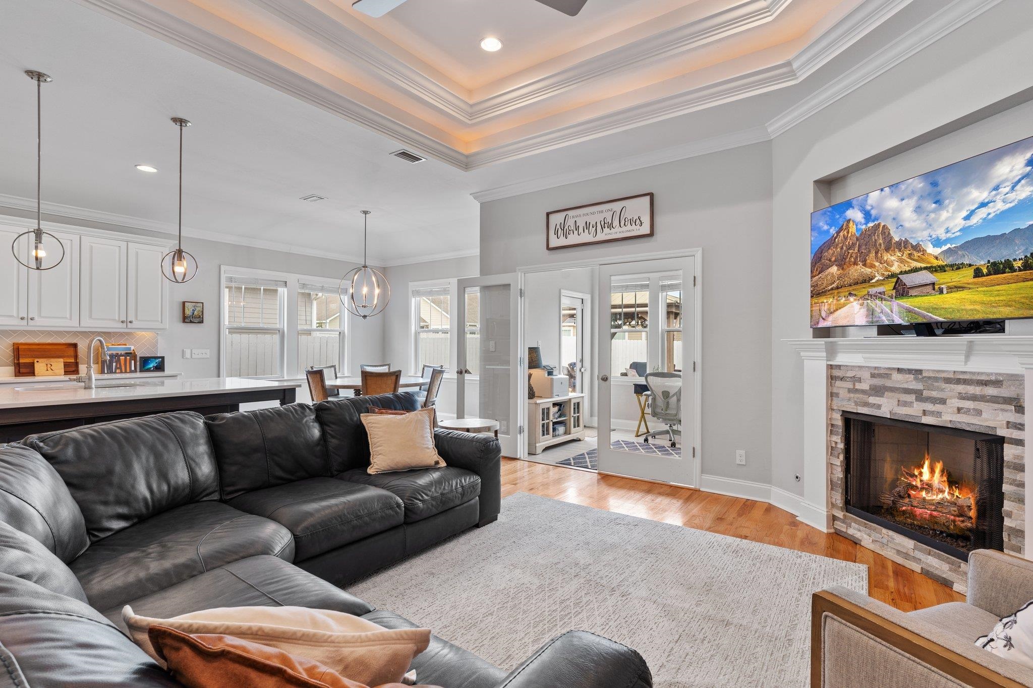 5083 Bird Nest Trail