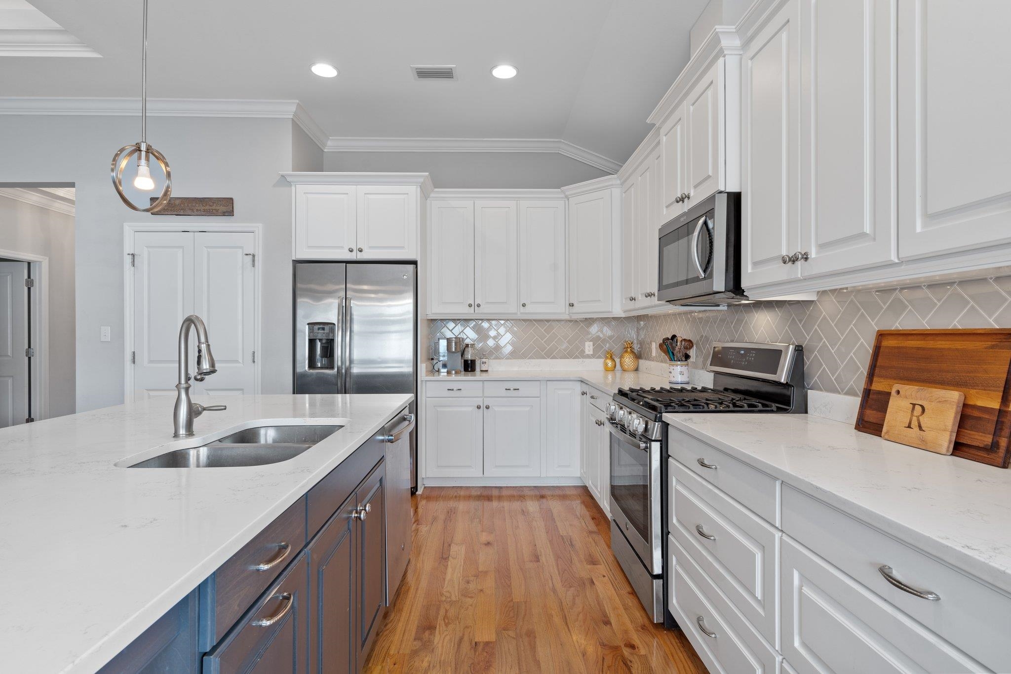 5083 Bird Nest Trail