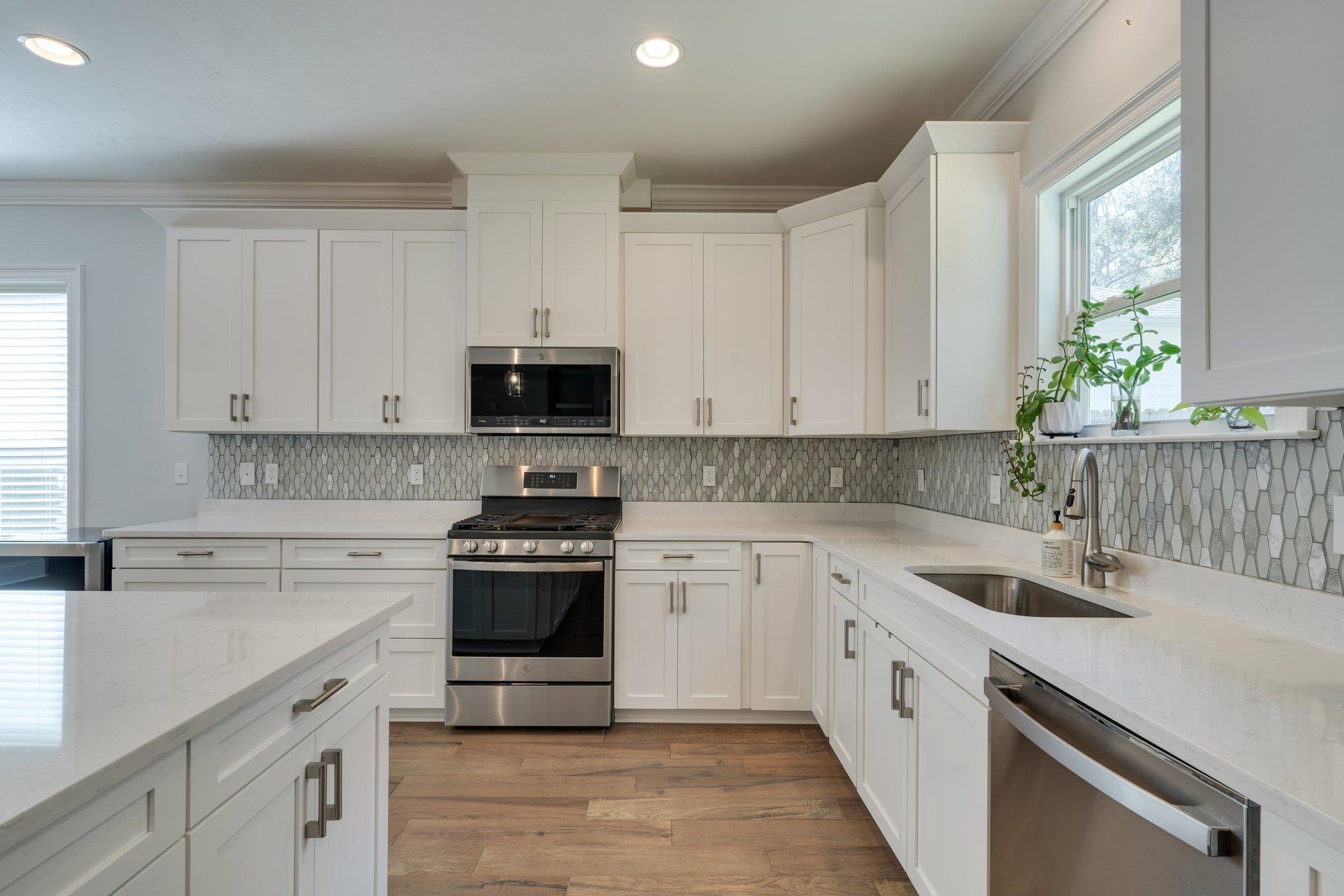 5733 Village Ridge Lane