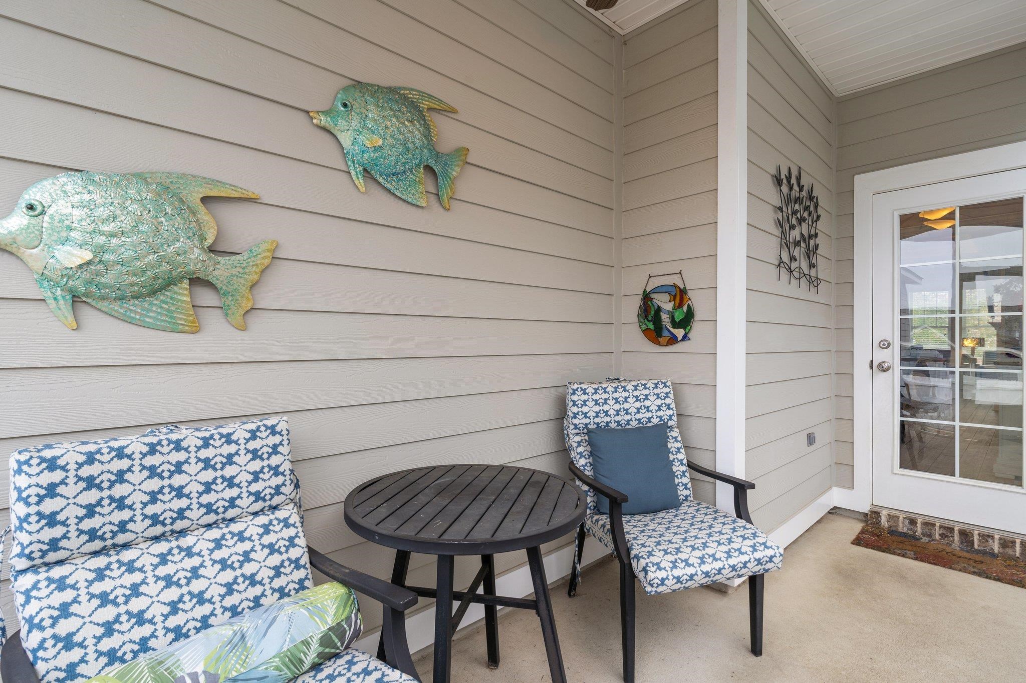 2772 Crestline Road