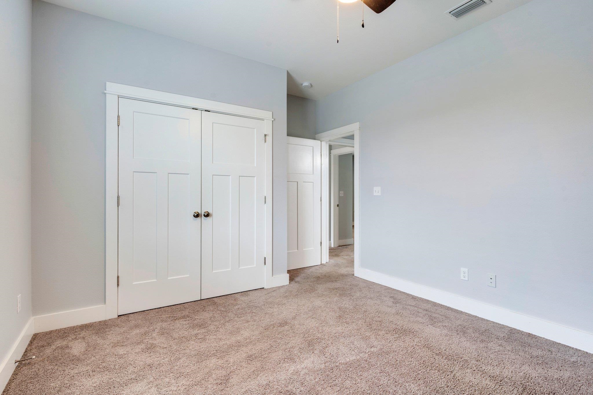 2772 Crestline Road
