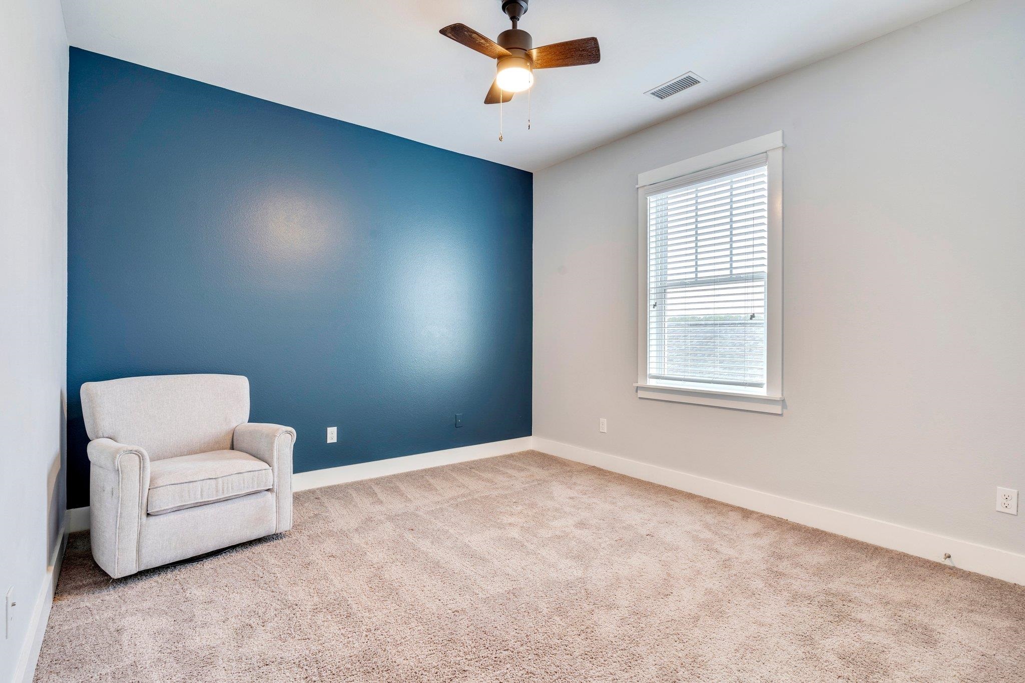 2772 Crestline Road