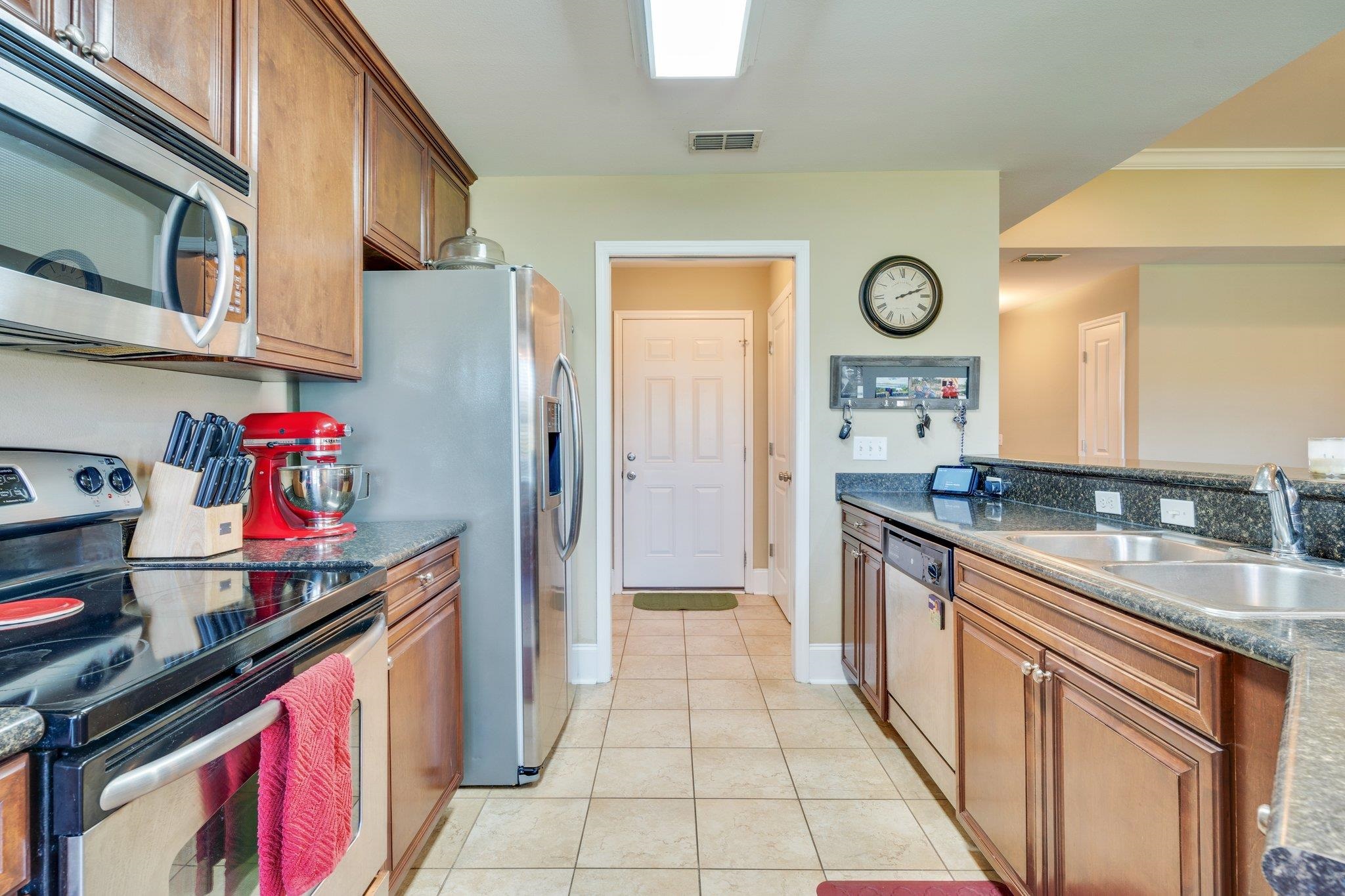 4449 Rivers Landing Drive