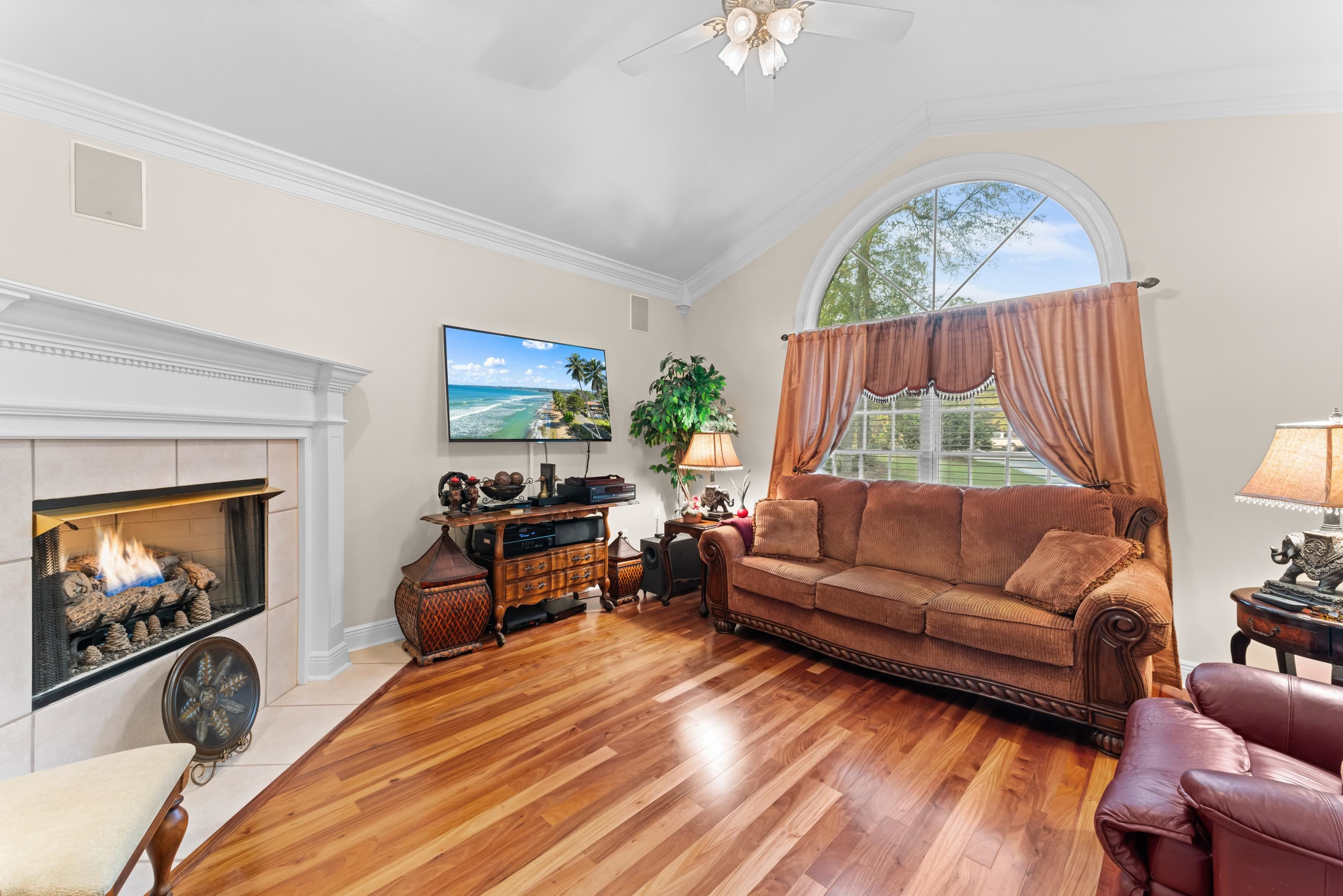 2502 Double Eagle Court
