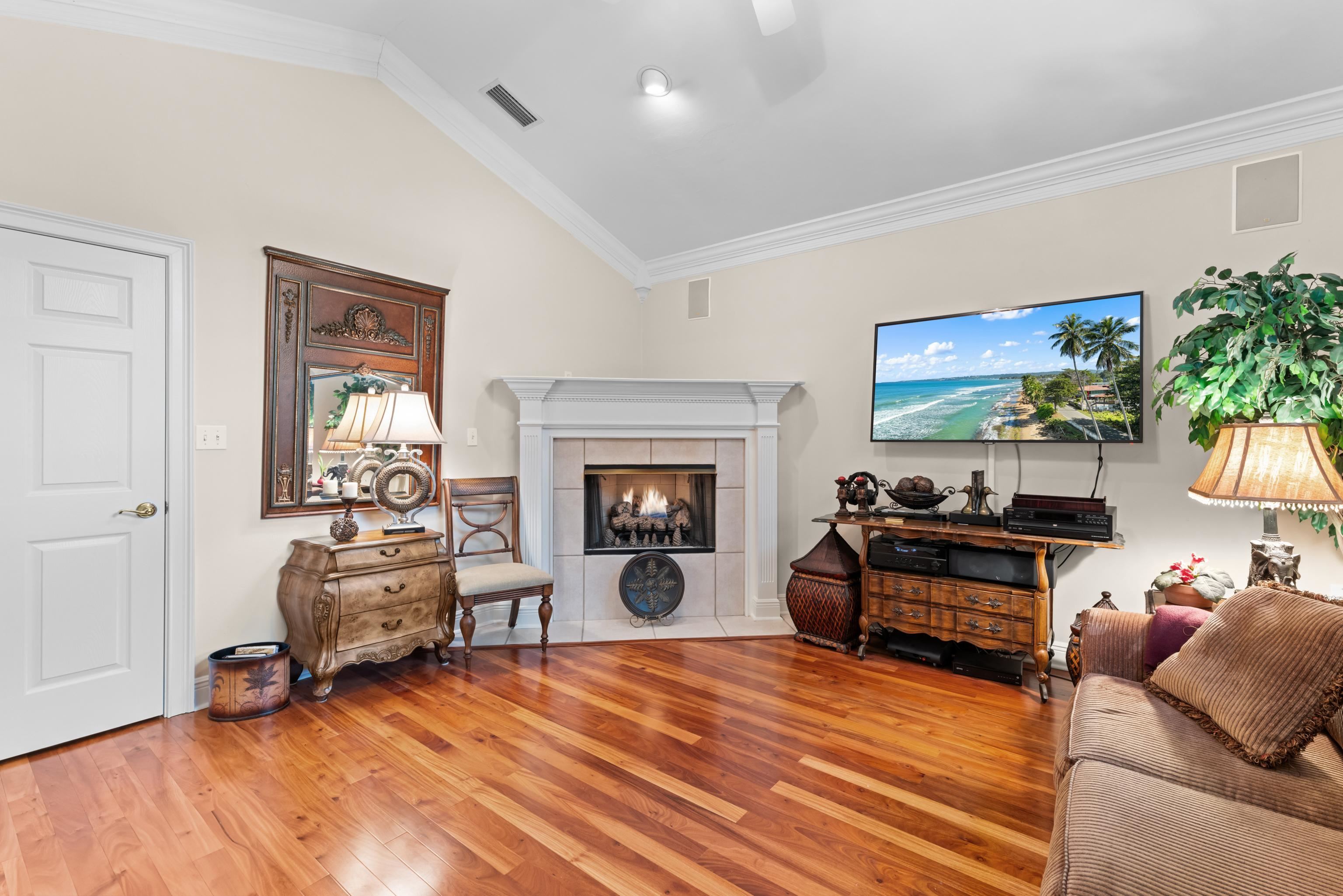 2502 Double Eagle Court